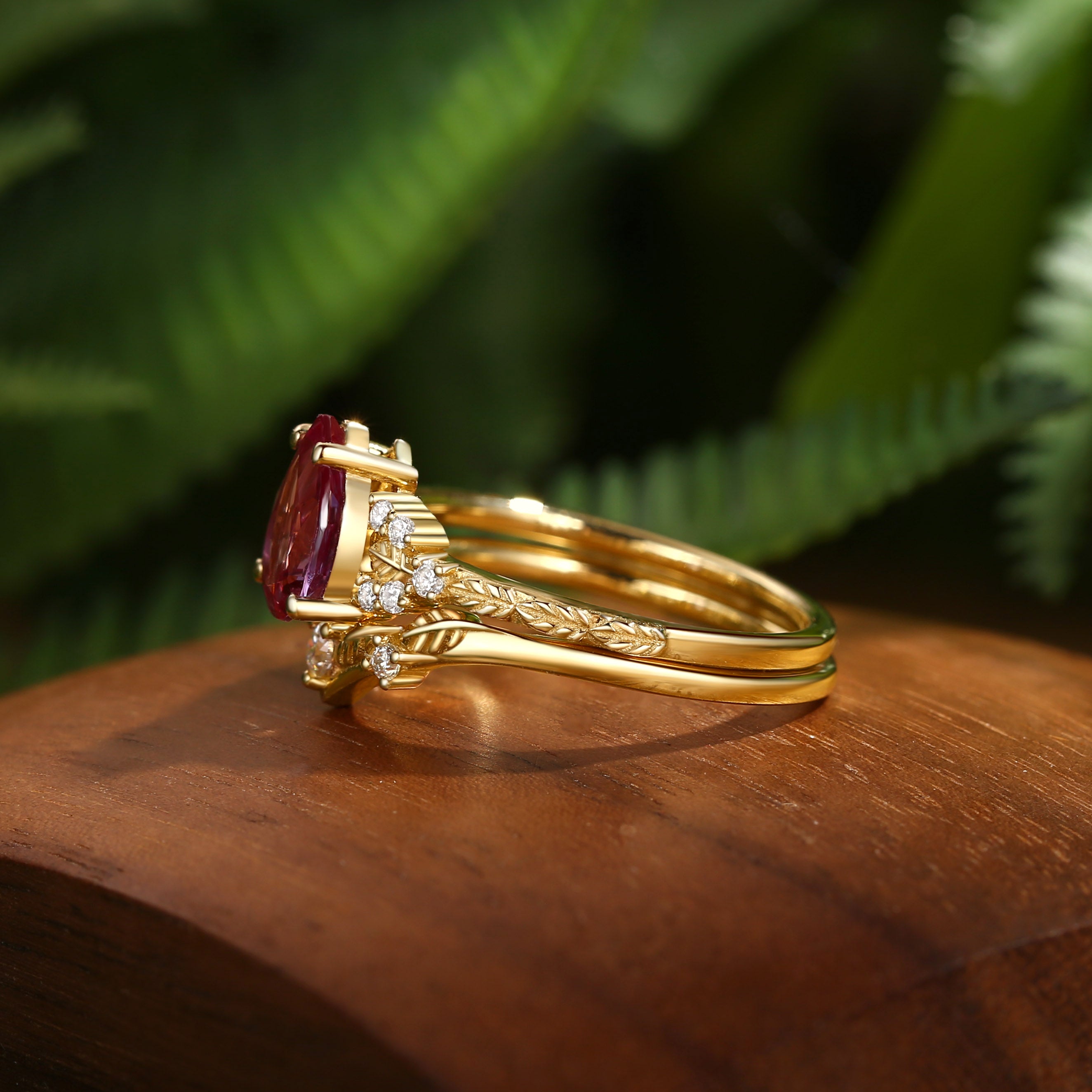 Hortense -  Leaf Nature Inspired Pear Cut Lab Alexandrite Engagement Ring Set 2pcs