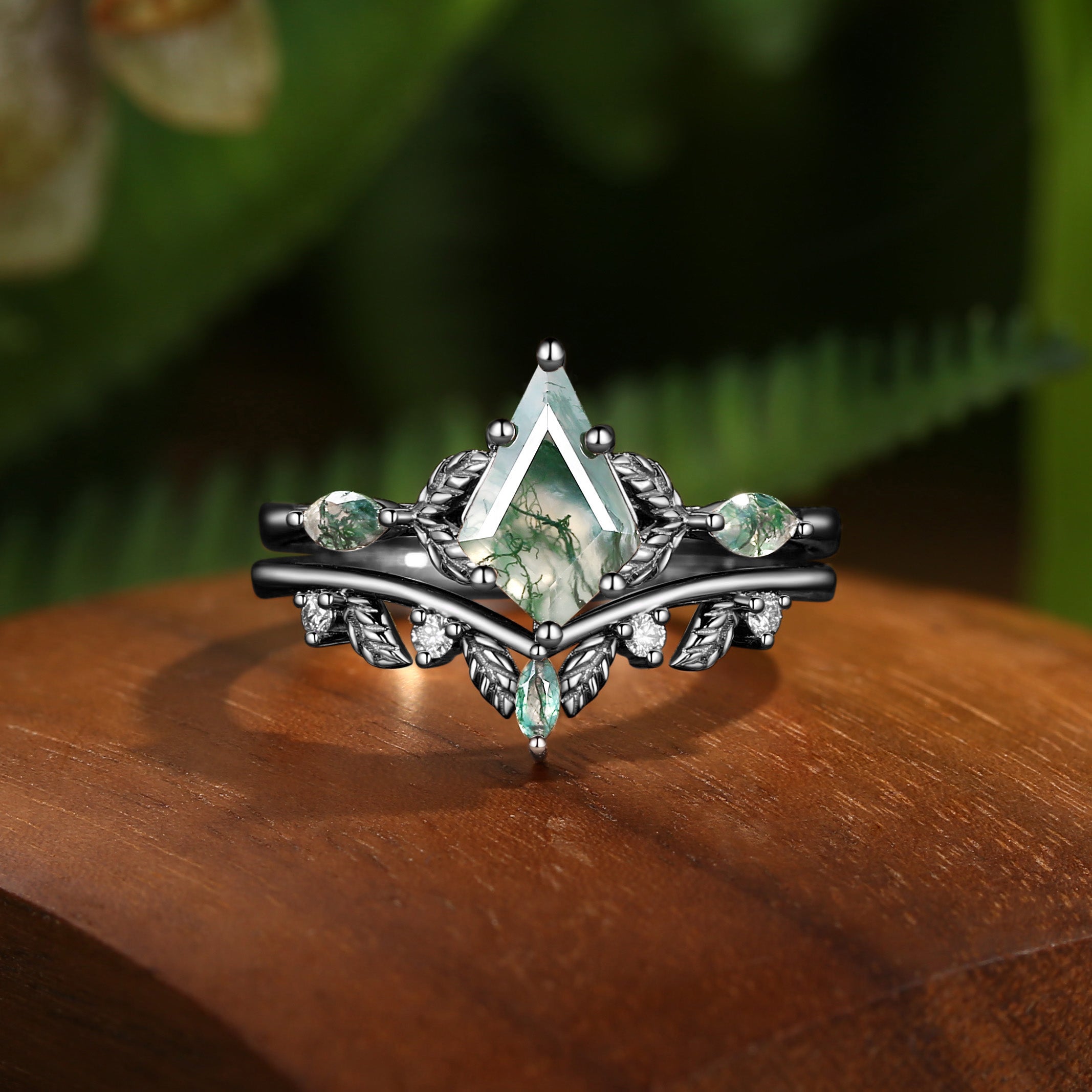 Karina - Unique Moss Agate Kite Cut Leaf Ring Set 2pcs
