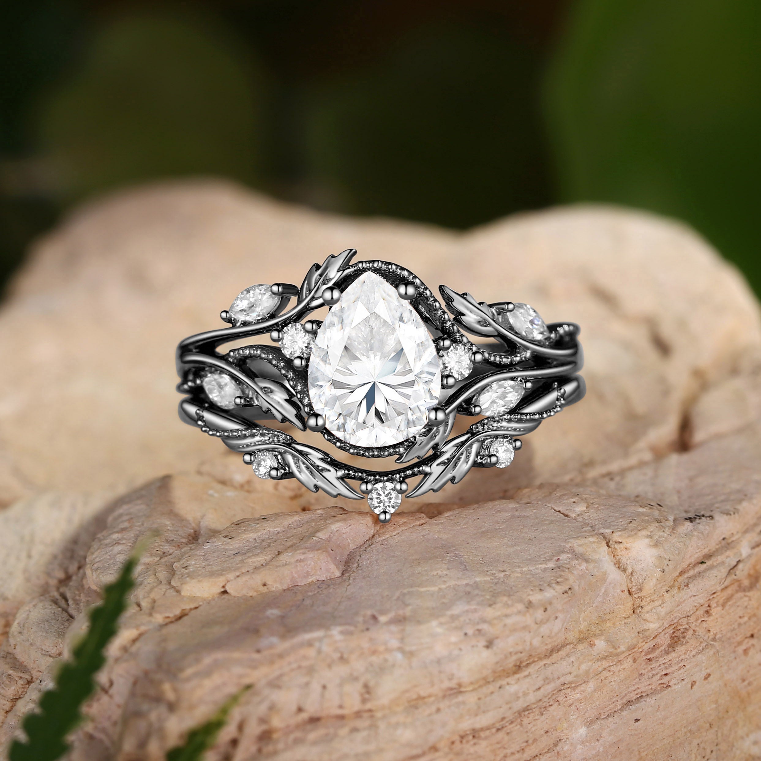 Hesper - Filigree Leafy Nature Pear Cut Moissanite Engagement Ring Set 2pcs