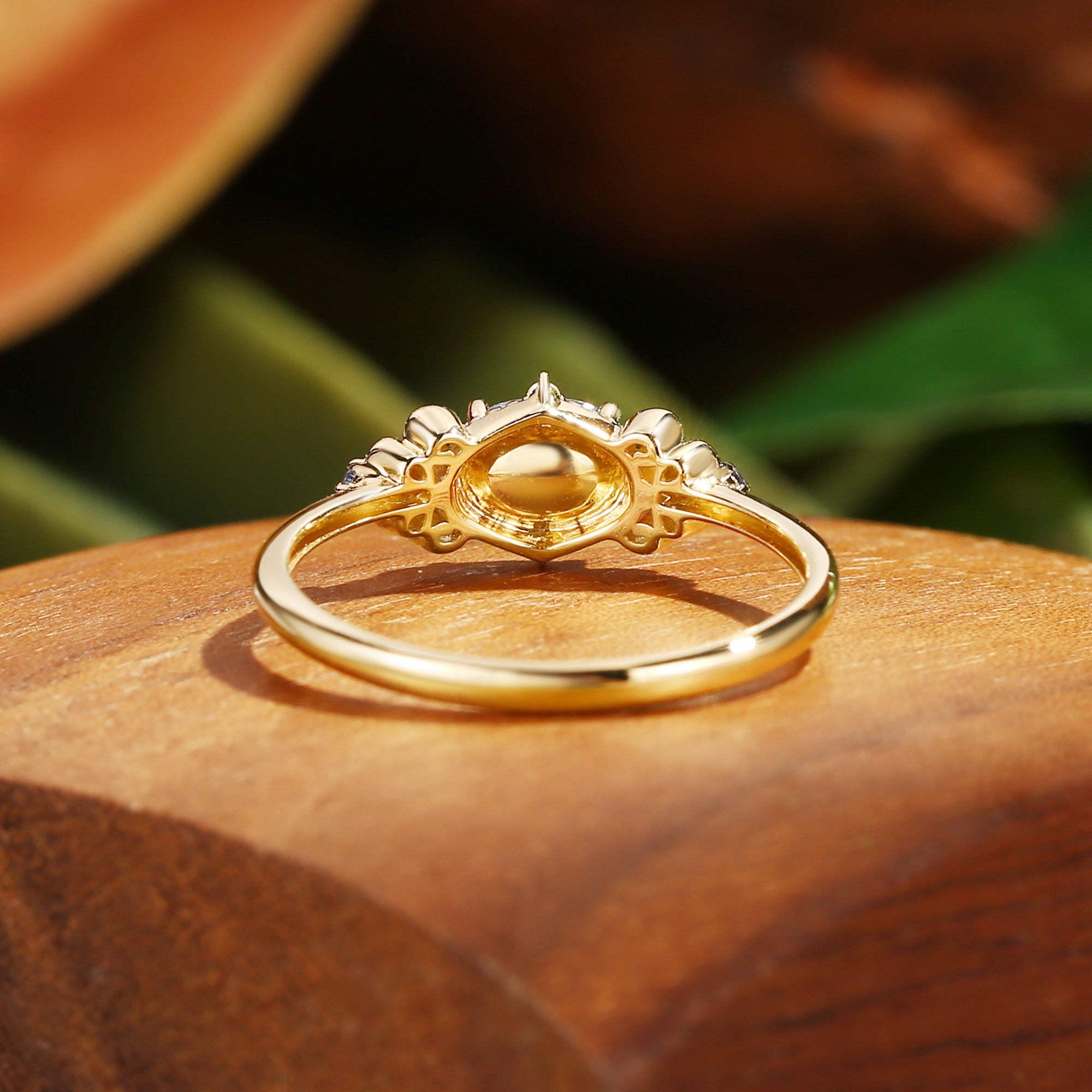 Benedicte - Oval Cut Lab Cornflower Blue Sapphire Butterfly Fairytale Engagement Ring