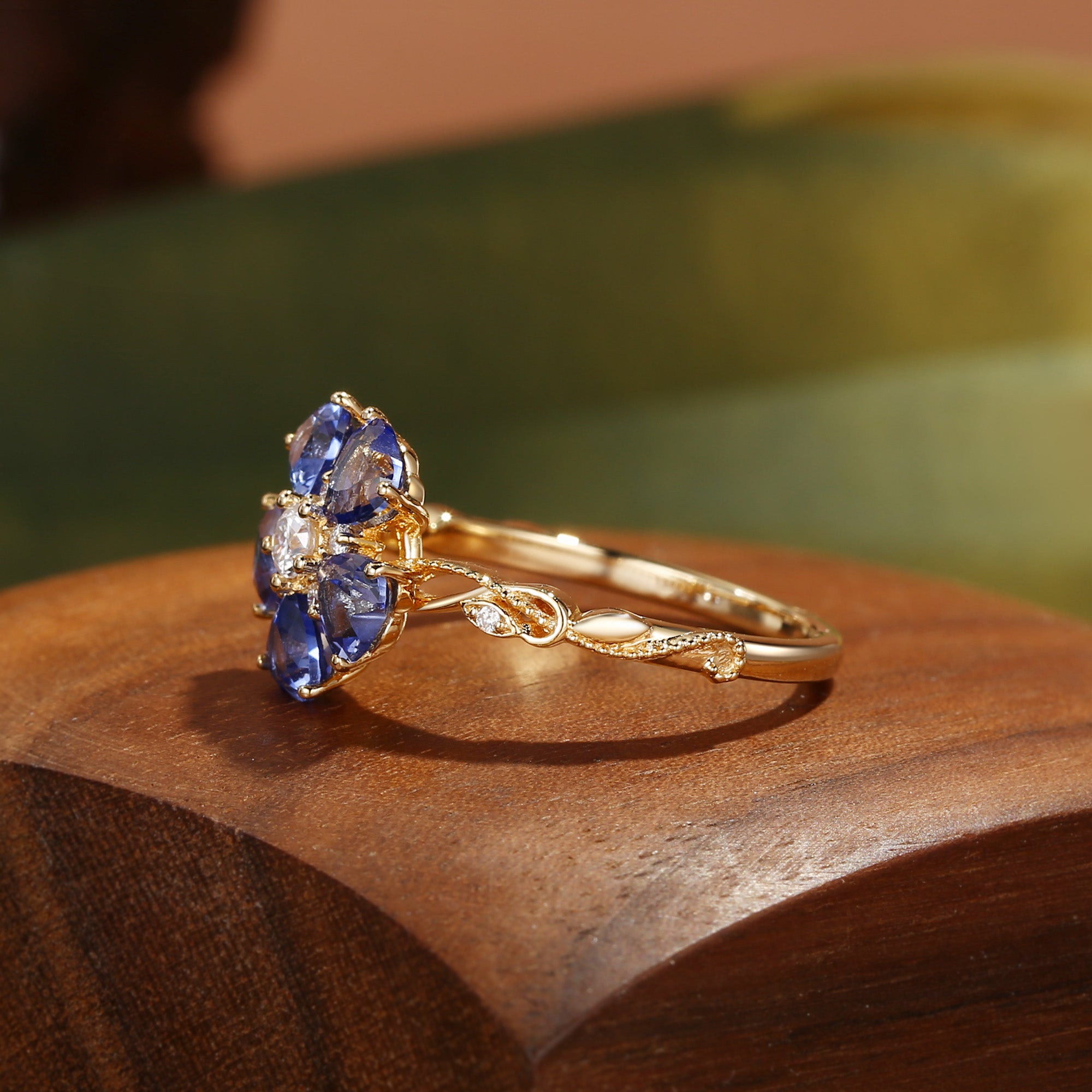 Marguerite - Flower Heart Cut Amethyst Filigree Engagement Ring