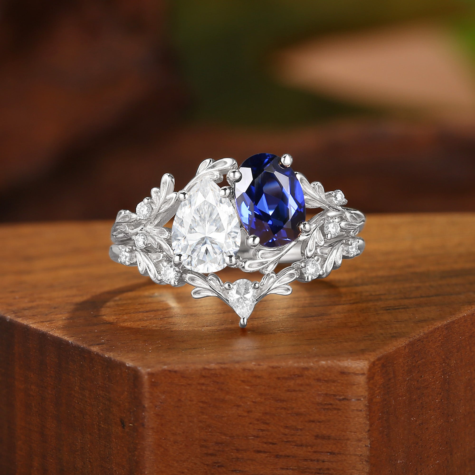 Isolde - Toi Et Moi Sapphire & Moissanite Leaf Two Stone Bridal Set 2PCS