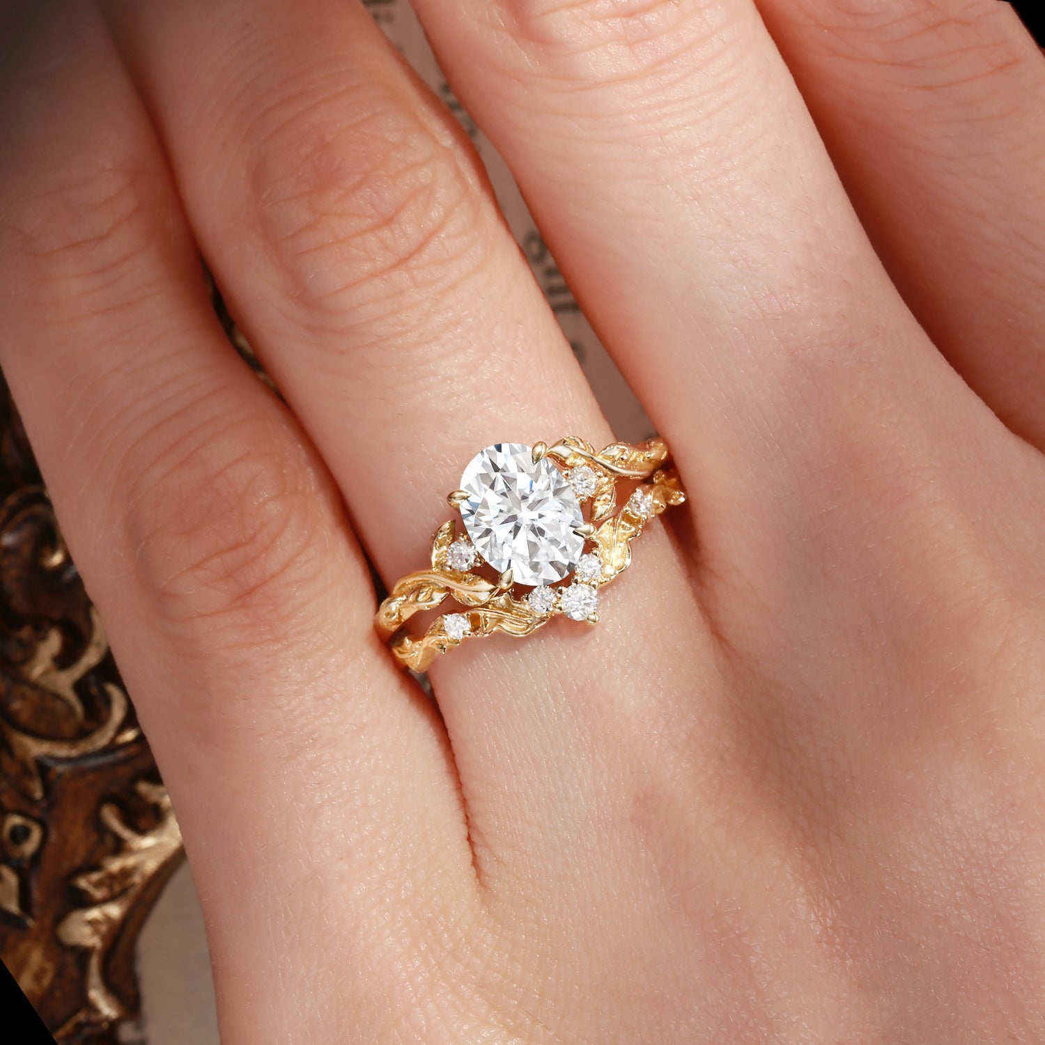 Eden - Oval Cut Moissanite Leaf Branch Engagement Ring Set 2pcs