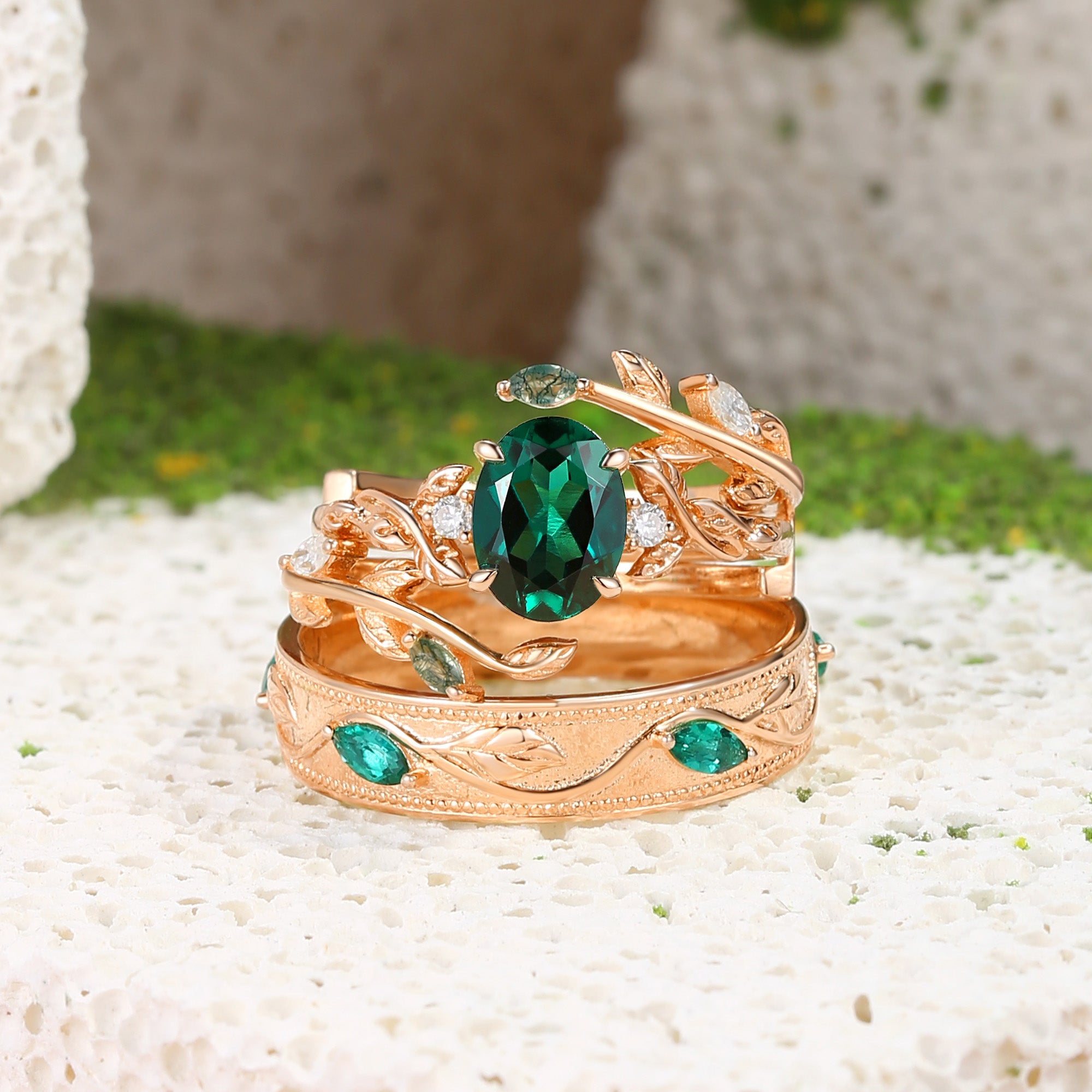 Helen - Oval Cut Emerald Cluster Couple Ring Set