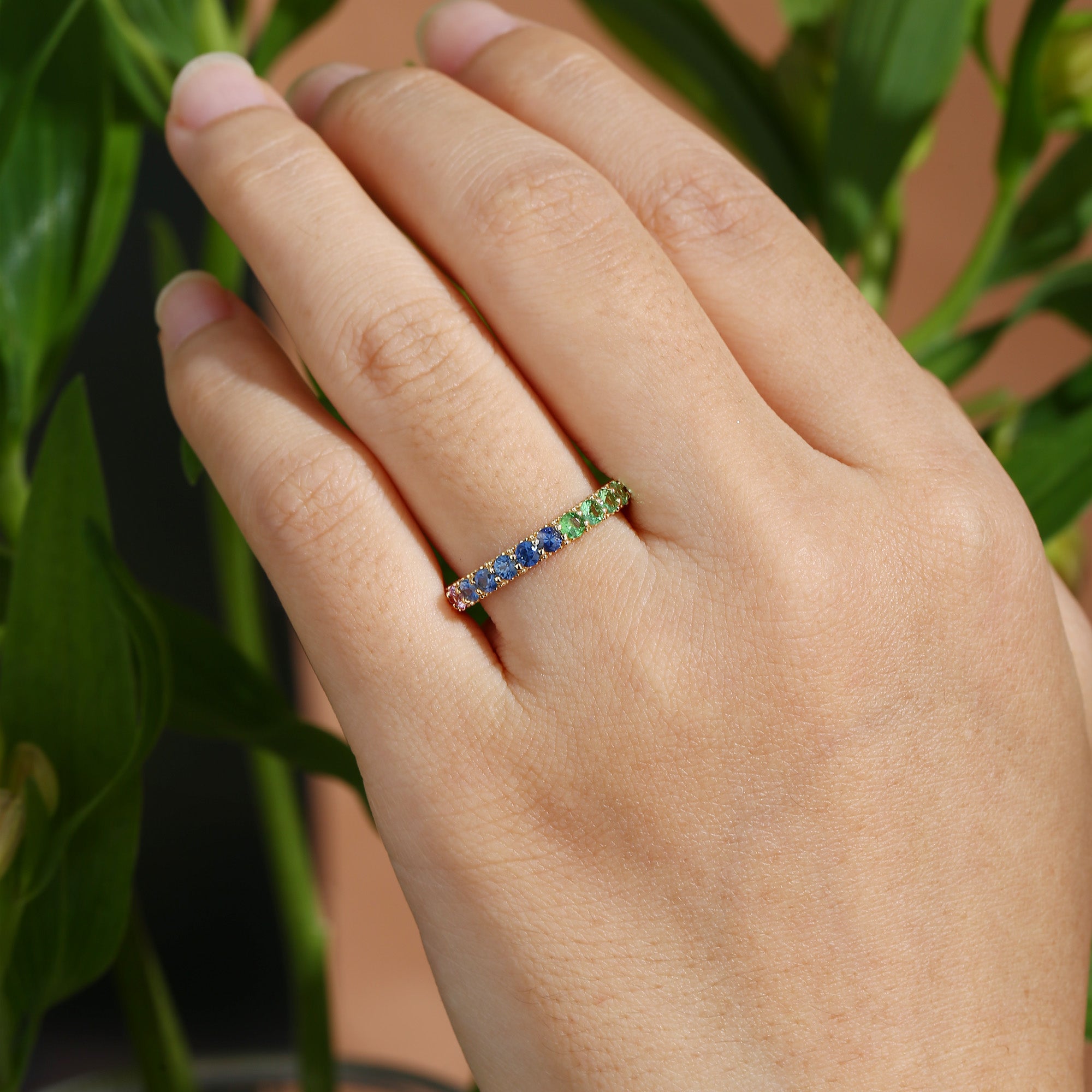 Wedding Band - Vintage Rainbow Sapphire Ring 3mm Wedding Band