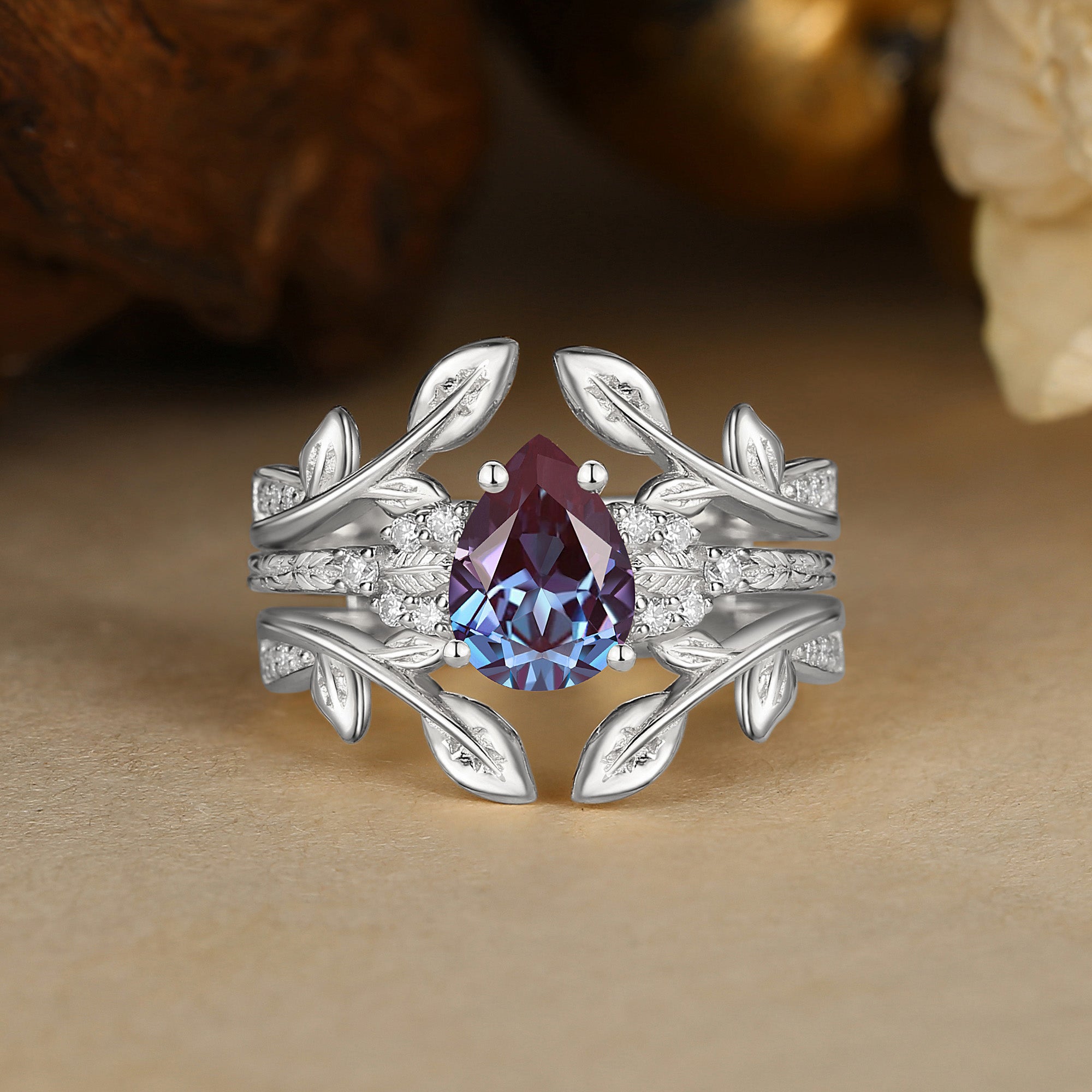 Laurianne - Pear Alexandrite Double Curved Ring Set 2pcs