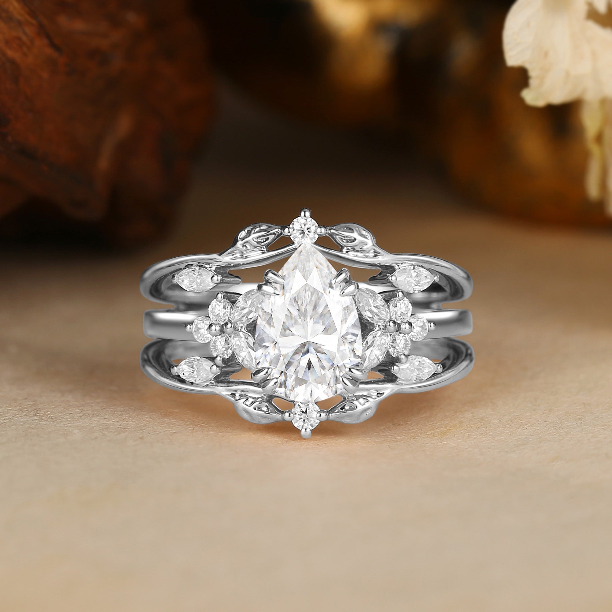 Jasmine - Pear Cut Moissanite Fairy Ring Set 2pcs