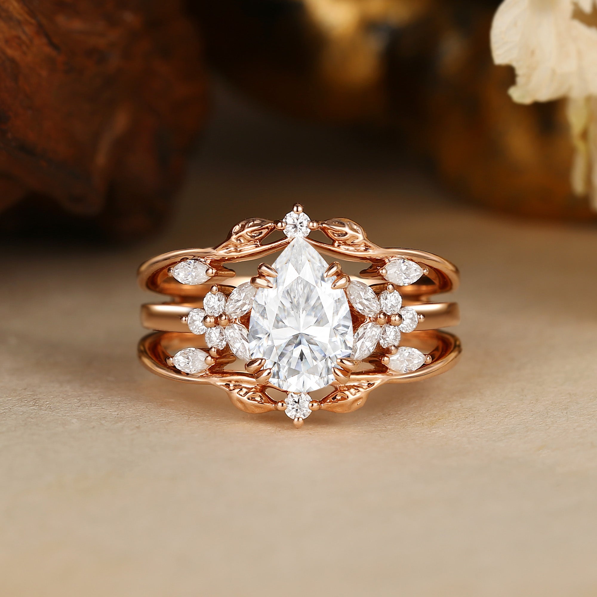 Jasmine - Pear Cut Moissanite Fairy Ring Set 2pcs