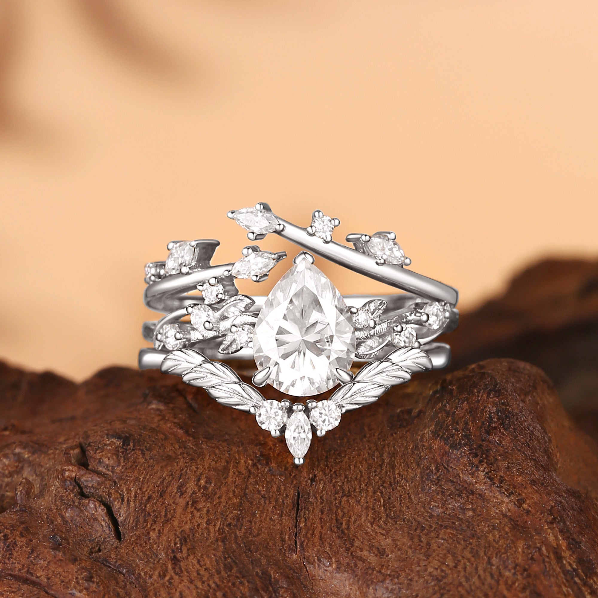 Clarissa - Moissanite Vine Inspired Leafy Bridal Set 3pcs