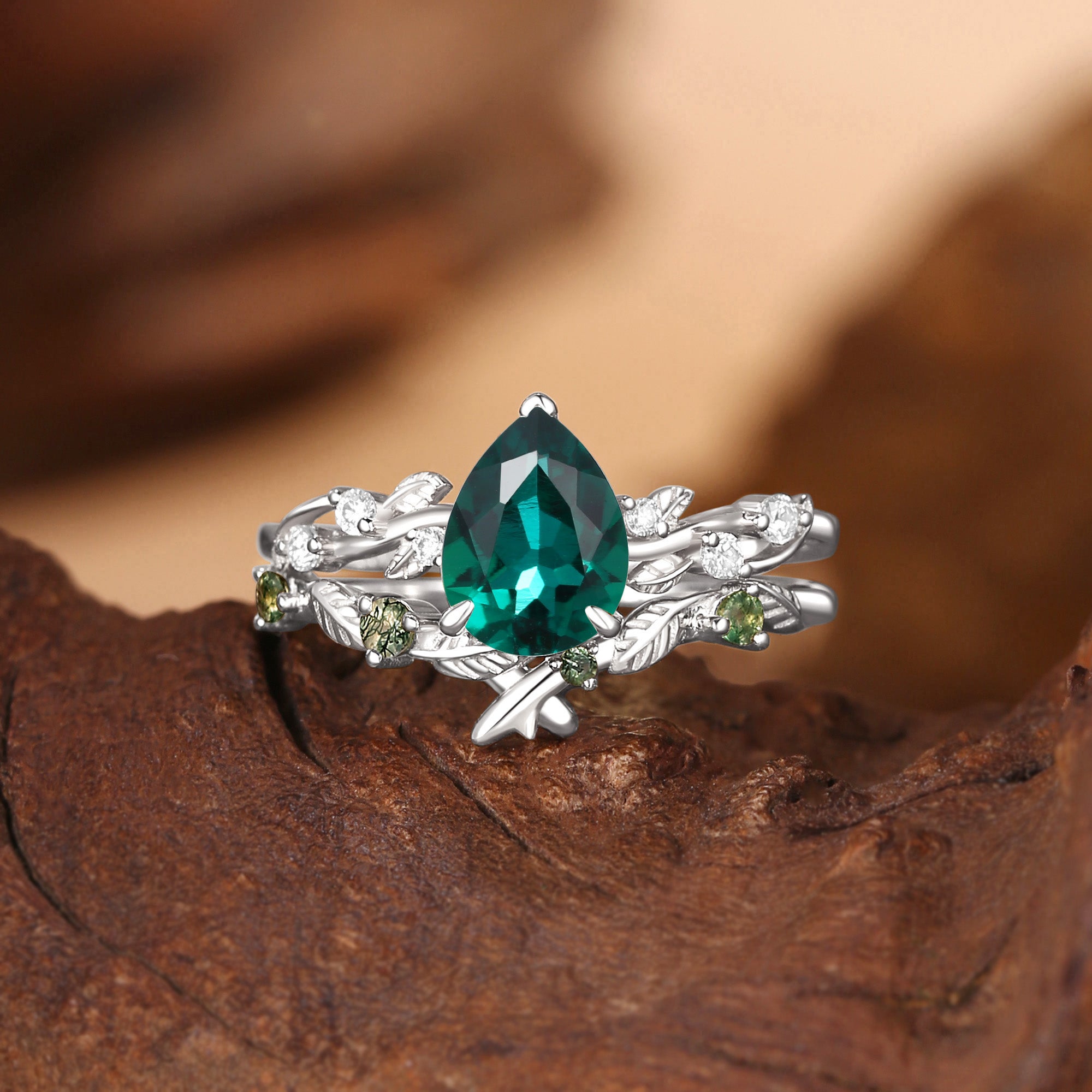 Clarissa - Pear Cut Lab Emerald Leafy Bridal Set 2pcs