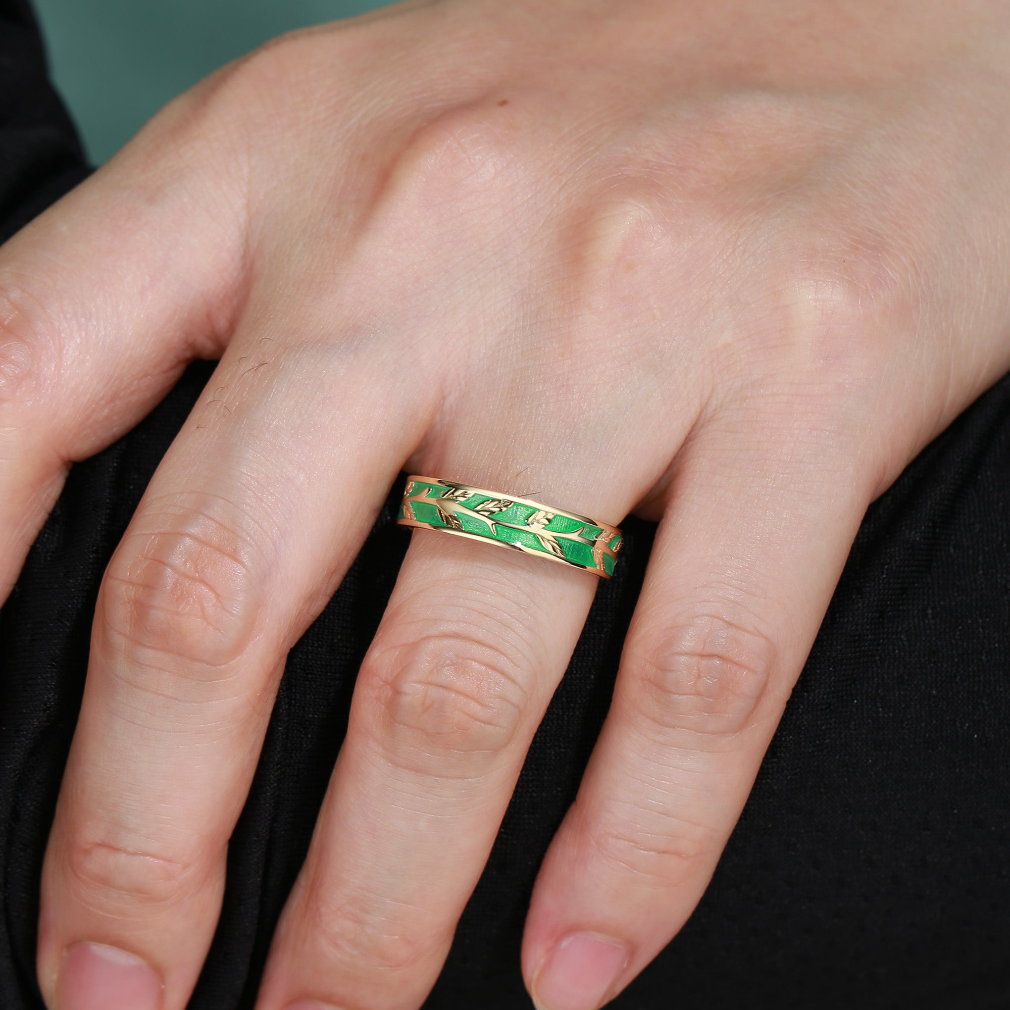 Basilia - Leaf Enamel Nature Inspired Hand Engraved Men’s Wedding Band