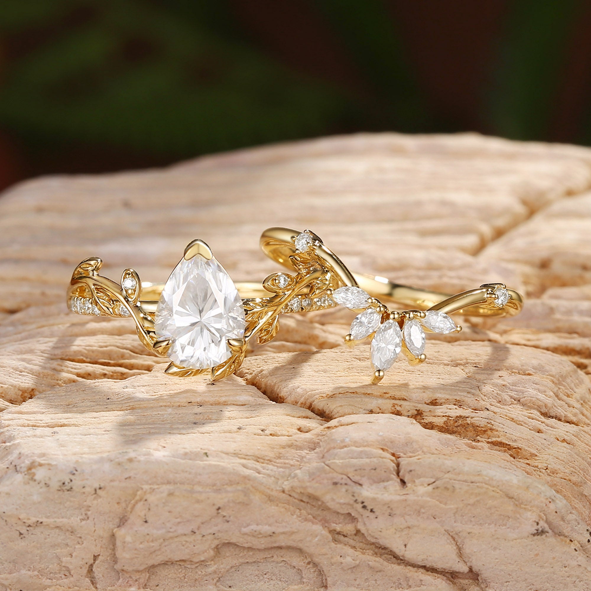 Jora - Pear Cut Moissanite Vine Inspired Leafy Bridal Set 2pcs