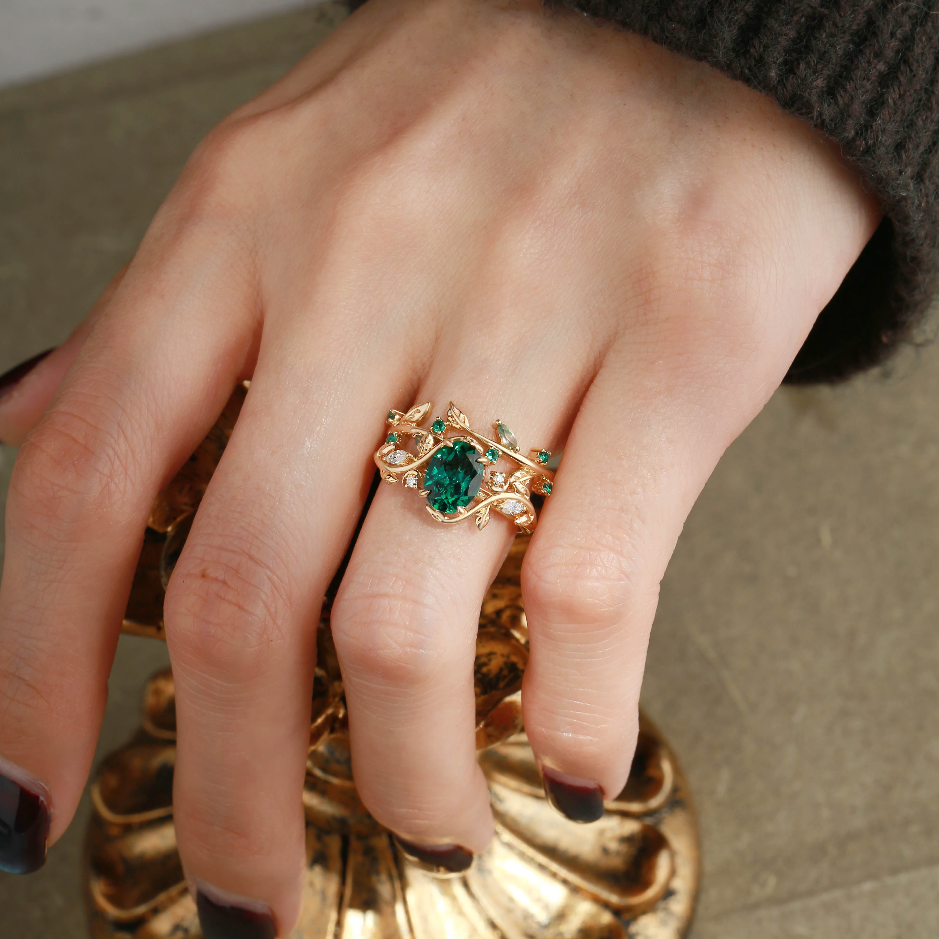 Désirée - Oval Cut Lab Emerald Branch Leafy Engagement Ring Set 2pcs