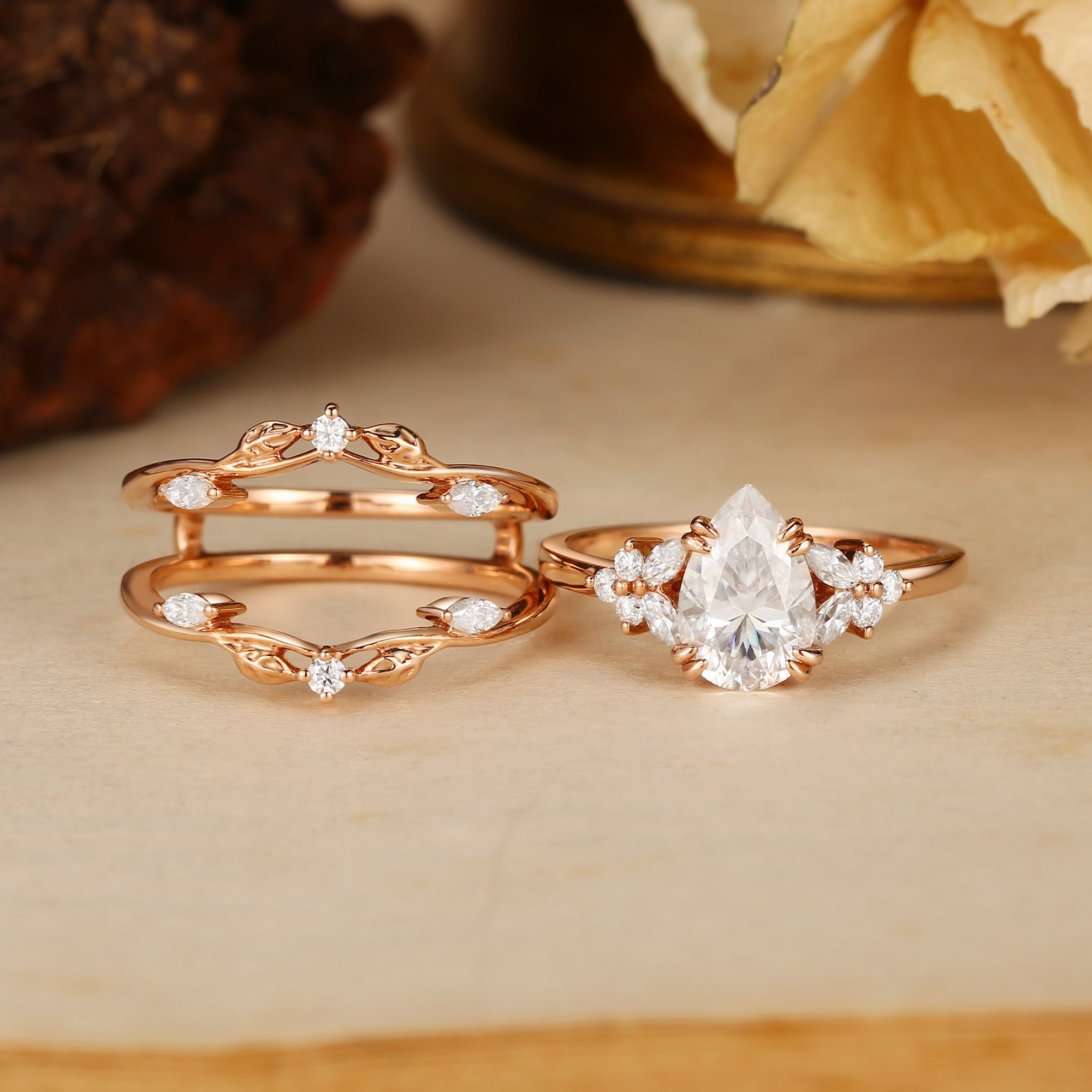 Jasmine - Pear Cut Moissanite Fairy Ring Set 2pcs