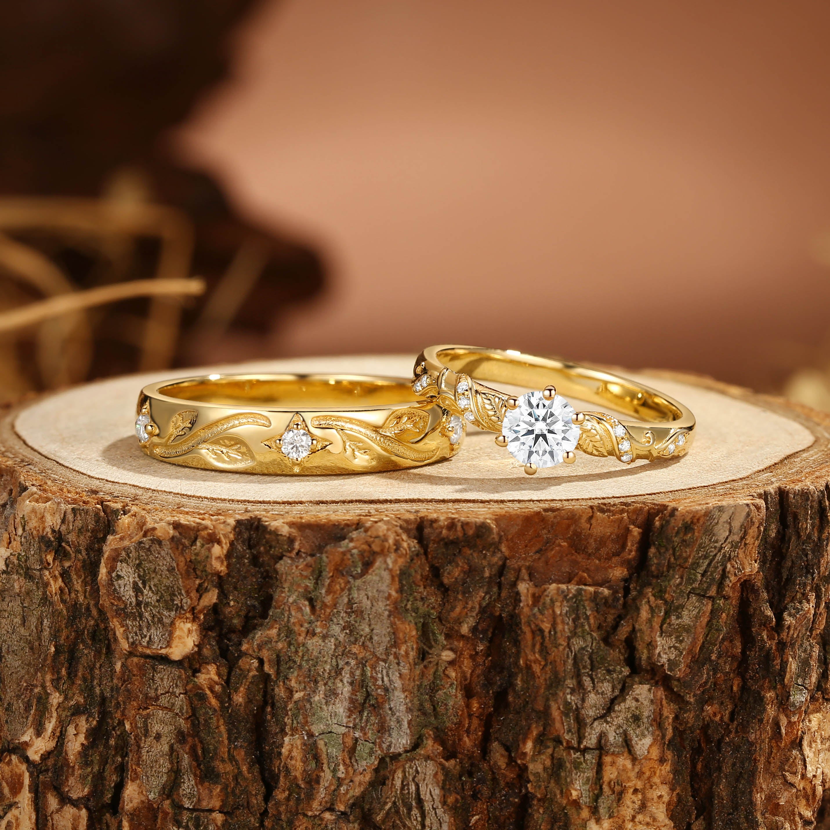 Marcella - Moissanite Leaf Engraving Vintage Couple Ring