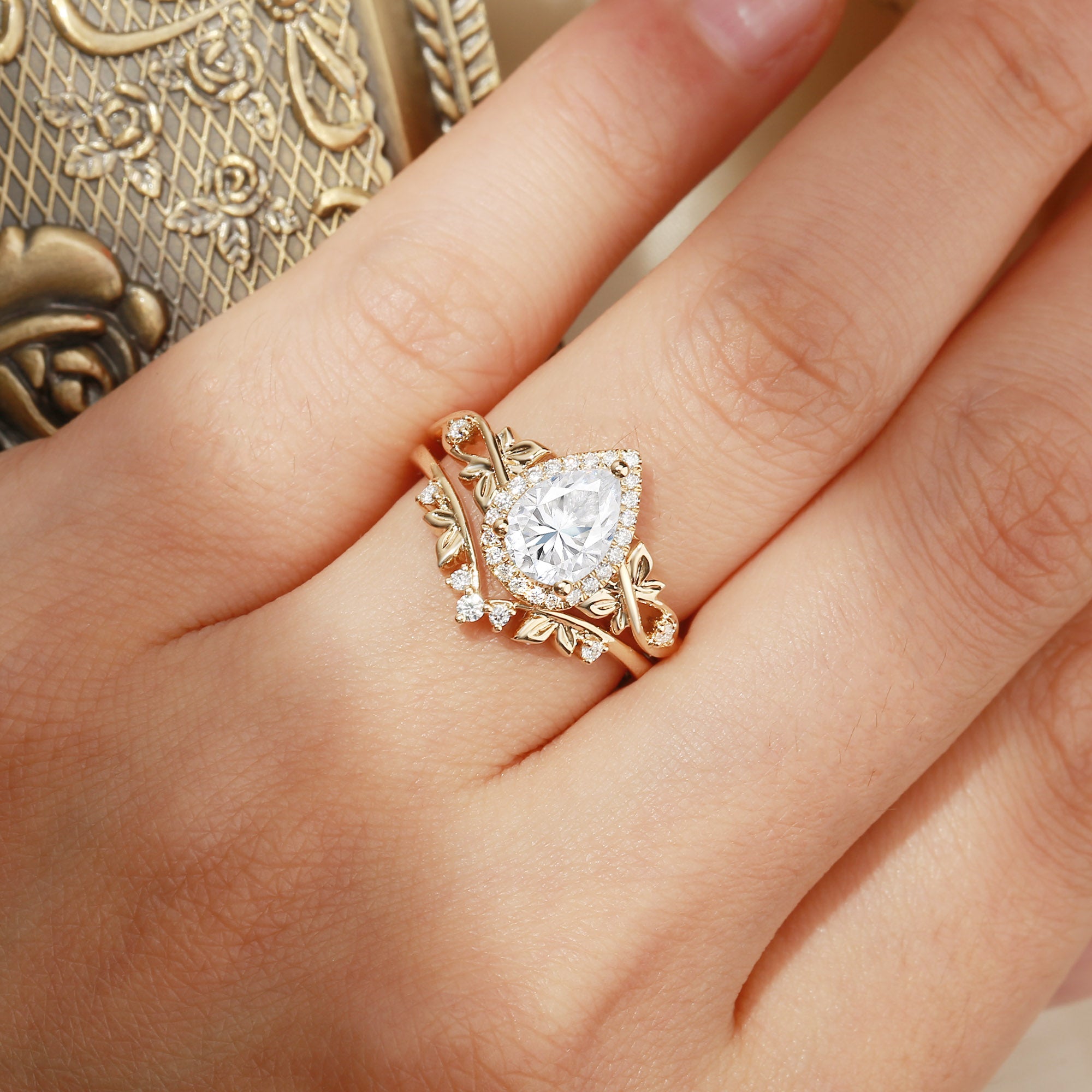 Albertine - Halo Vintage Pear Cut Moissanite Butterfly Nature Inspired  Bridal Set 2pcs