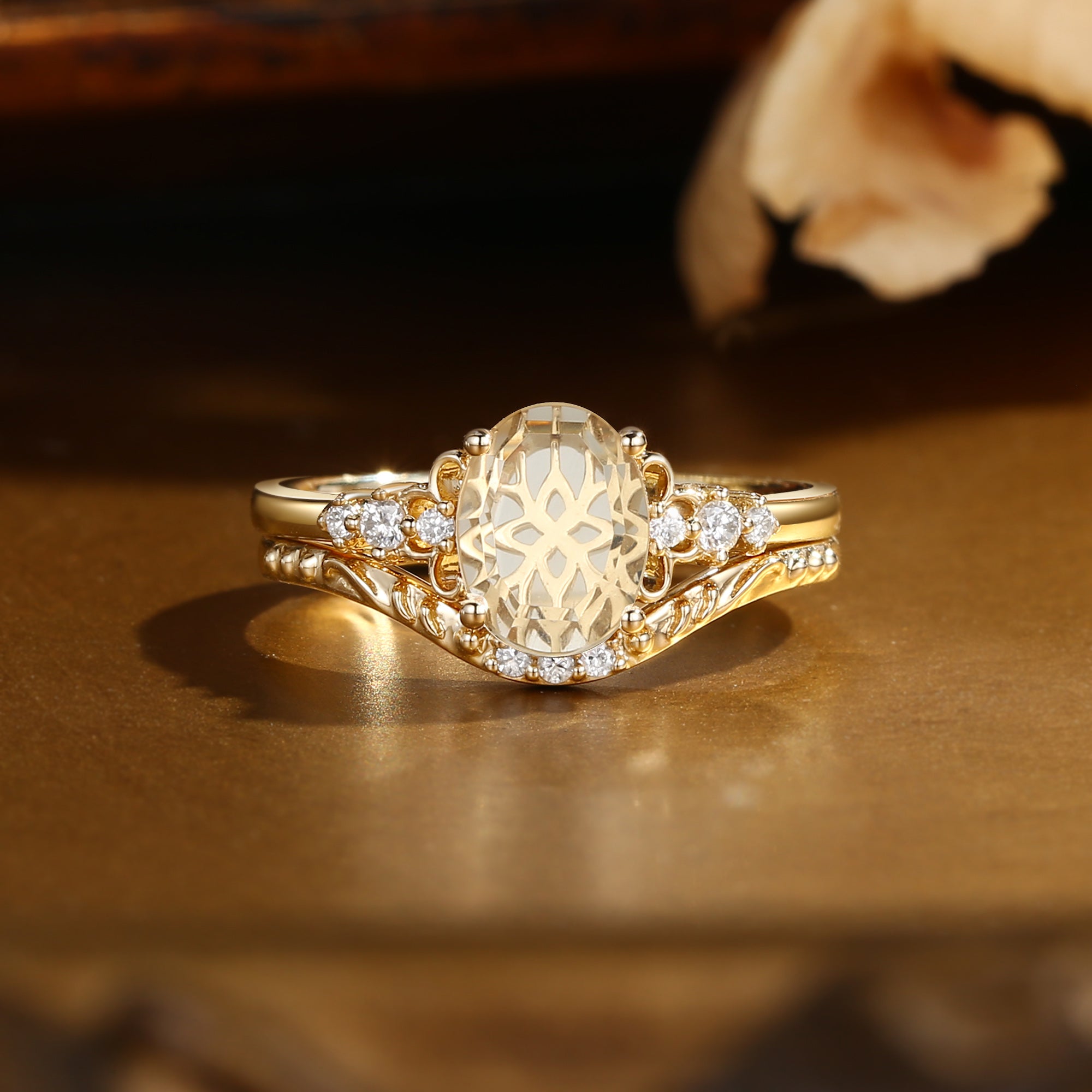 Swan Princess- Portrait Cut Moissanite Vintage Relief Bridal Set 2pcs