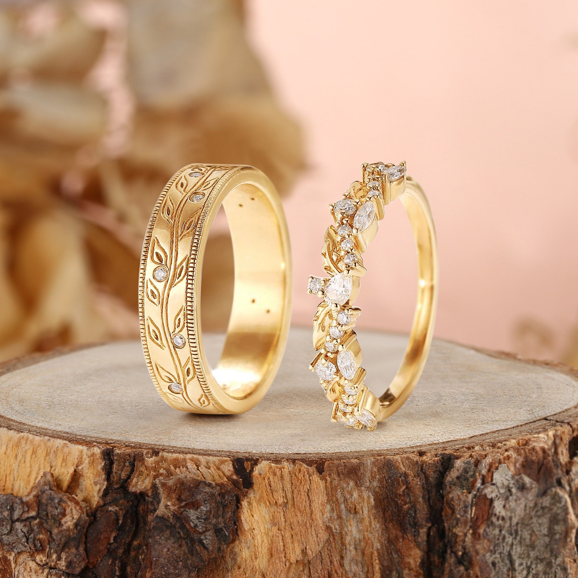 Questa - Art Deco Leaf Rings Moissanite Wedding Band Set