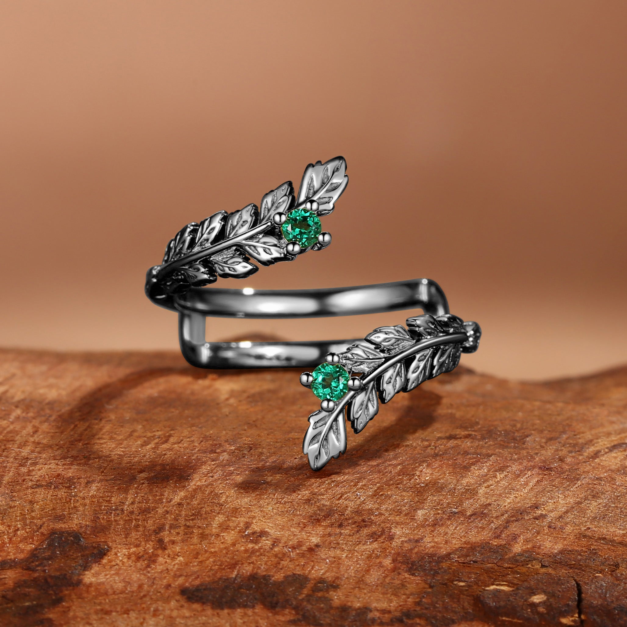 Vivienne -Nature Inspired Vintage Leafy Enhancer Wedding Band
