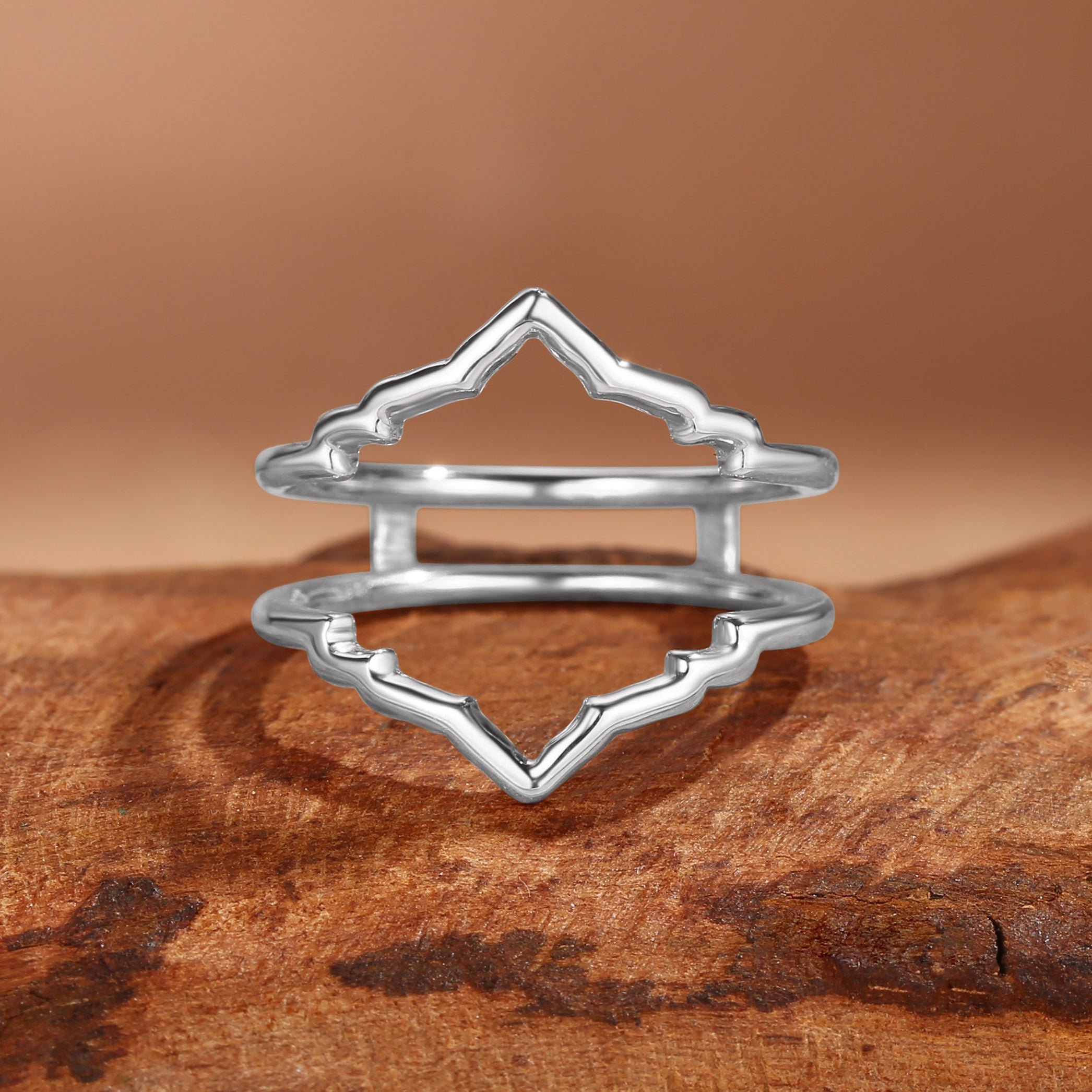 Giselle - Simple Delicate Curved  Enhancer Wedding Band