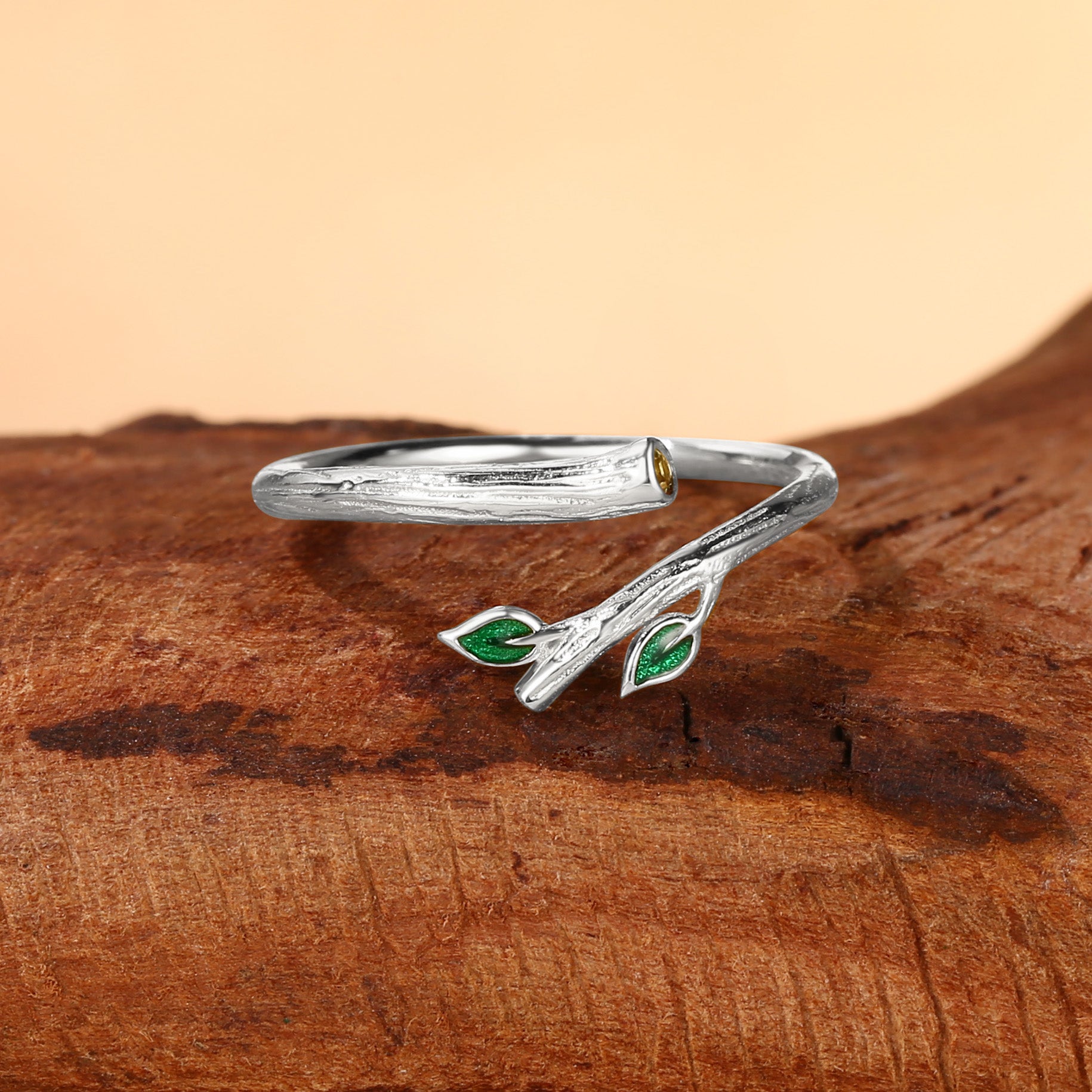 Nadia - Nature Inspired Vintage Enamel Leaf Wedding Band