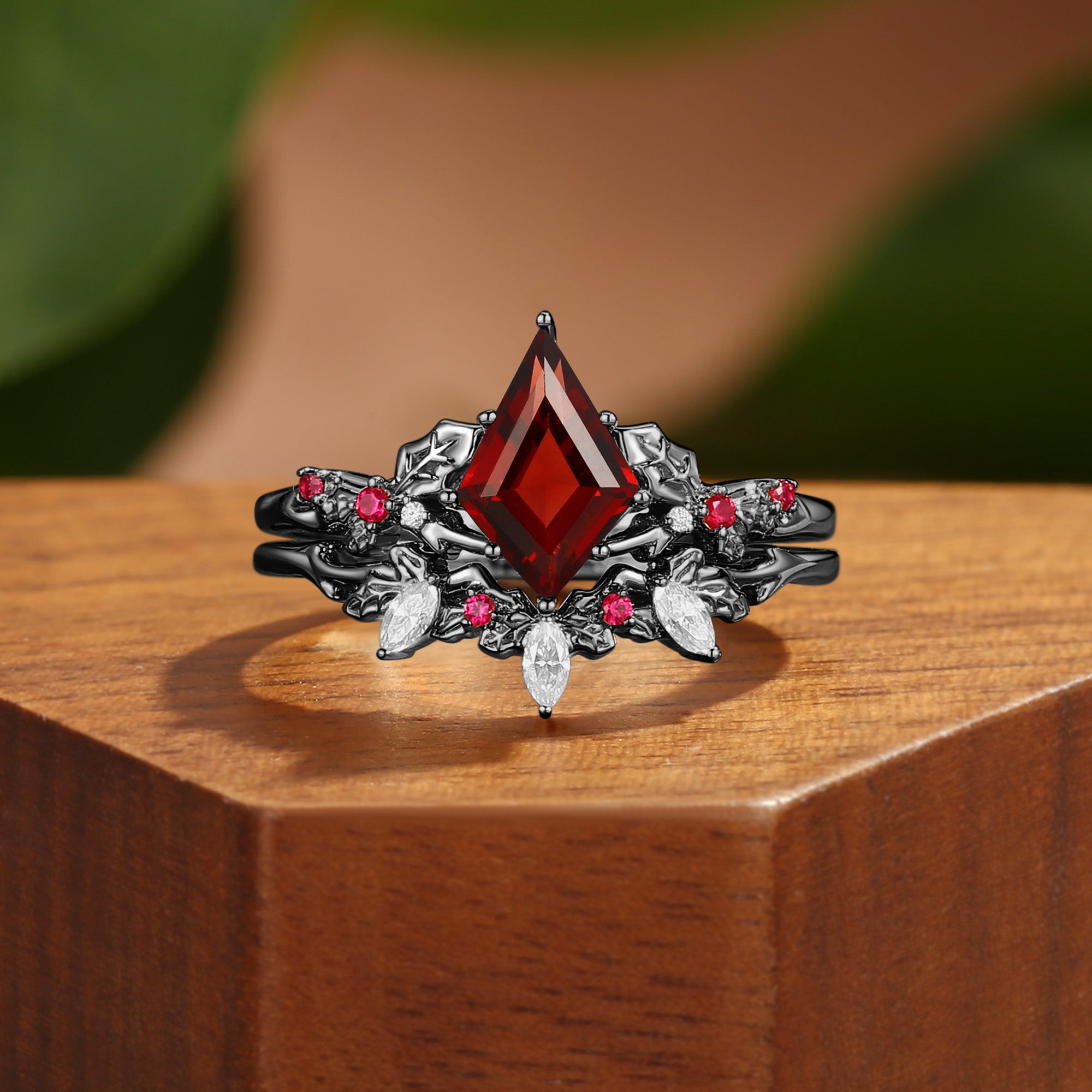 Blythe - 1.5CT Kite Cut Garnet Holly Leaf Engagement Ring Set 2PCS