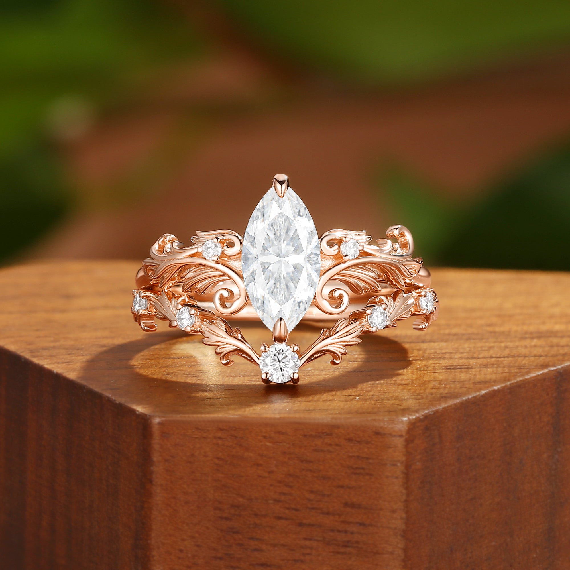Rhea - Vintage Marquise Kite Cut Moissanite Acanthus Leaf Wedding Ring Set 2pcs