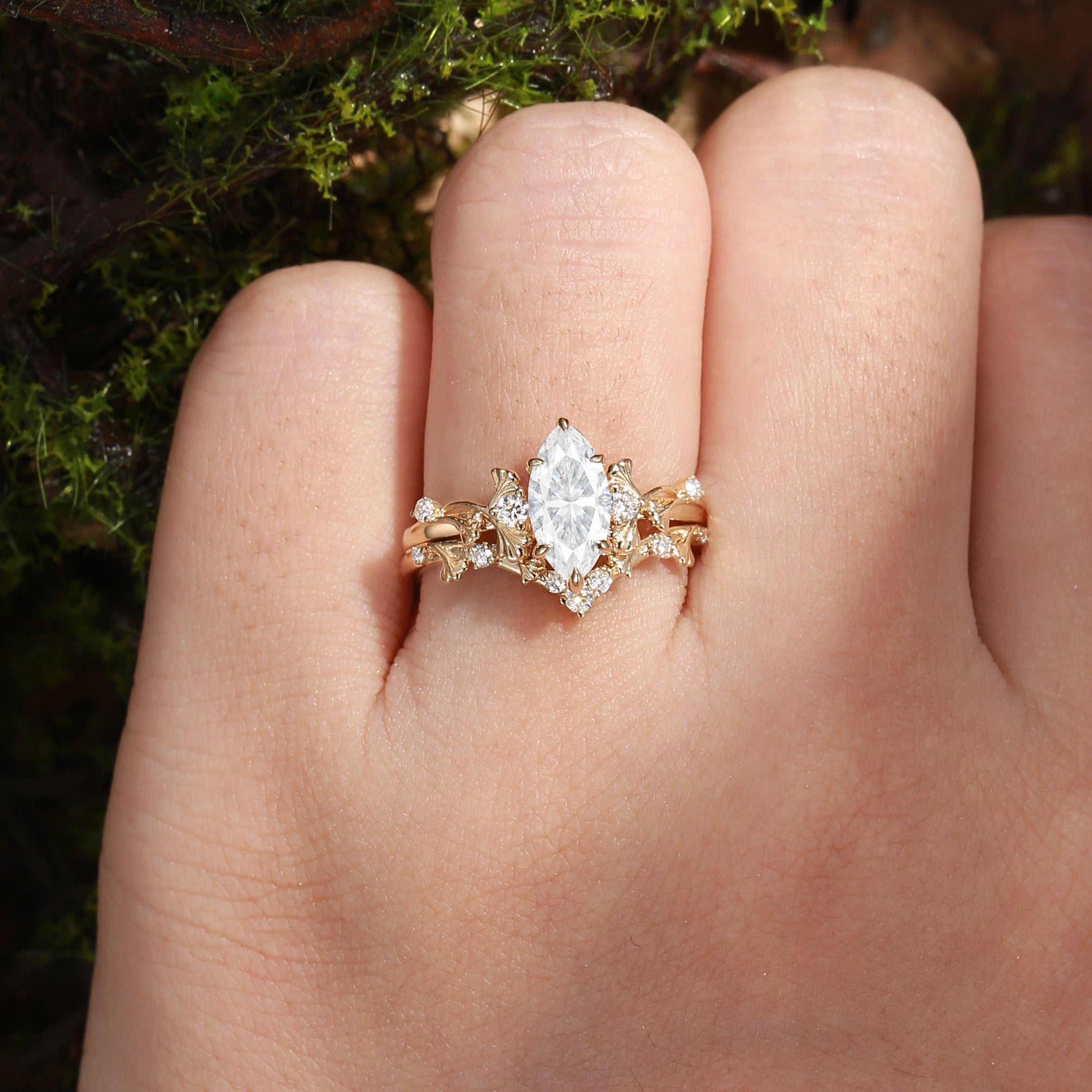 Liora - Unique Marquise Cut Moissanite Yellow Gold Ginkgo Leaf Bridal Set 2pcs