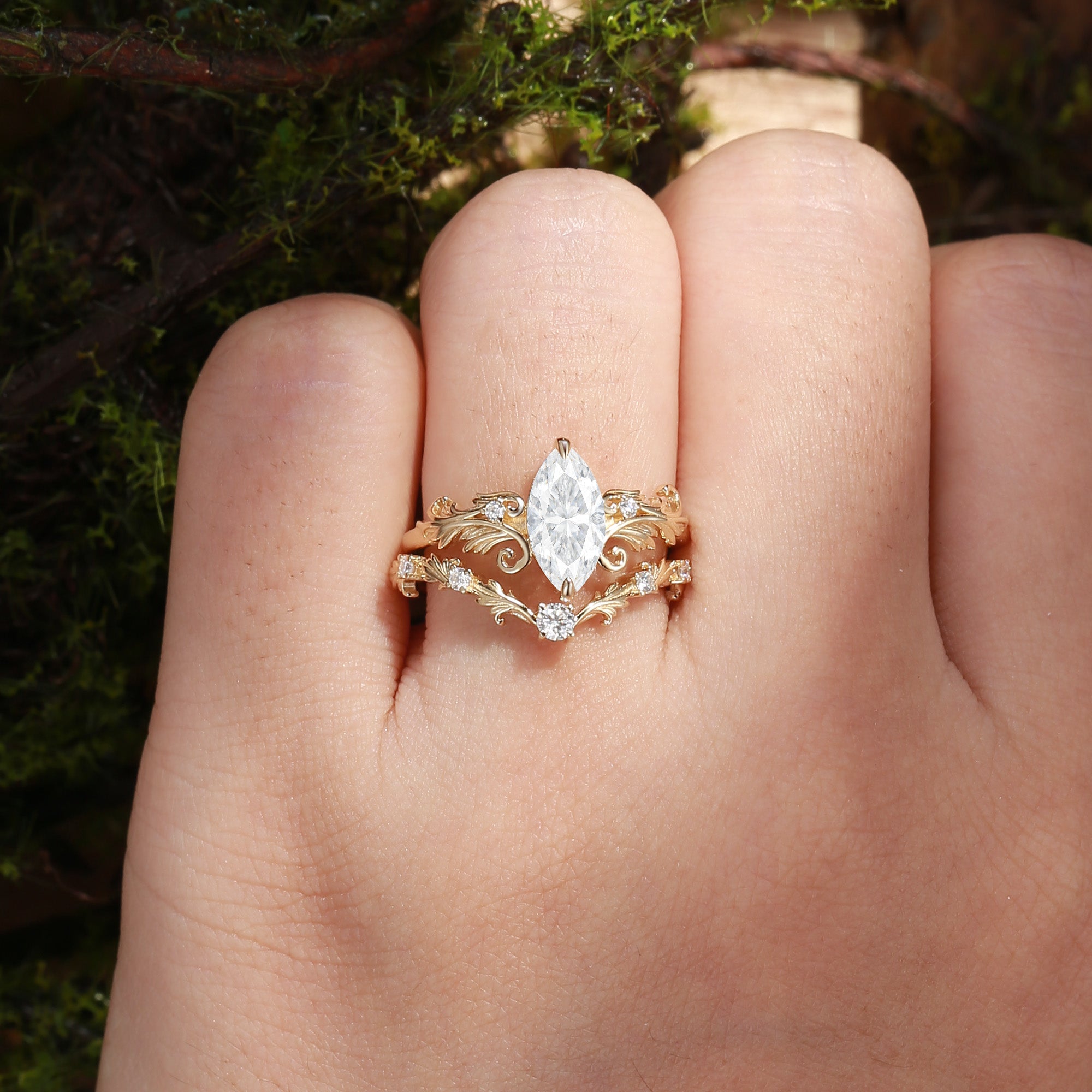 Rhea - Vintage Marquise Kite Cut Moissanite Acanthus Leaf Wedding Ring Set 2pcs