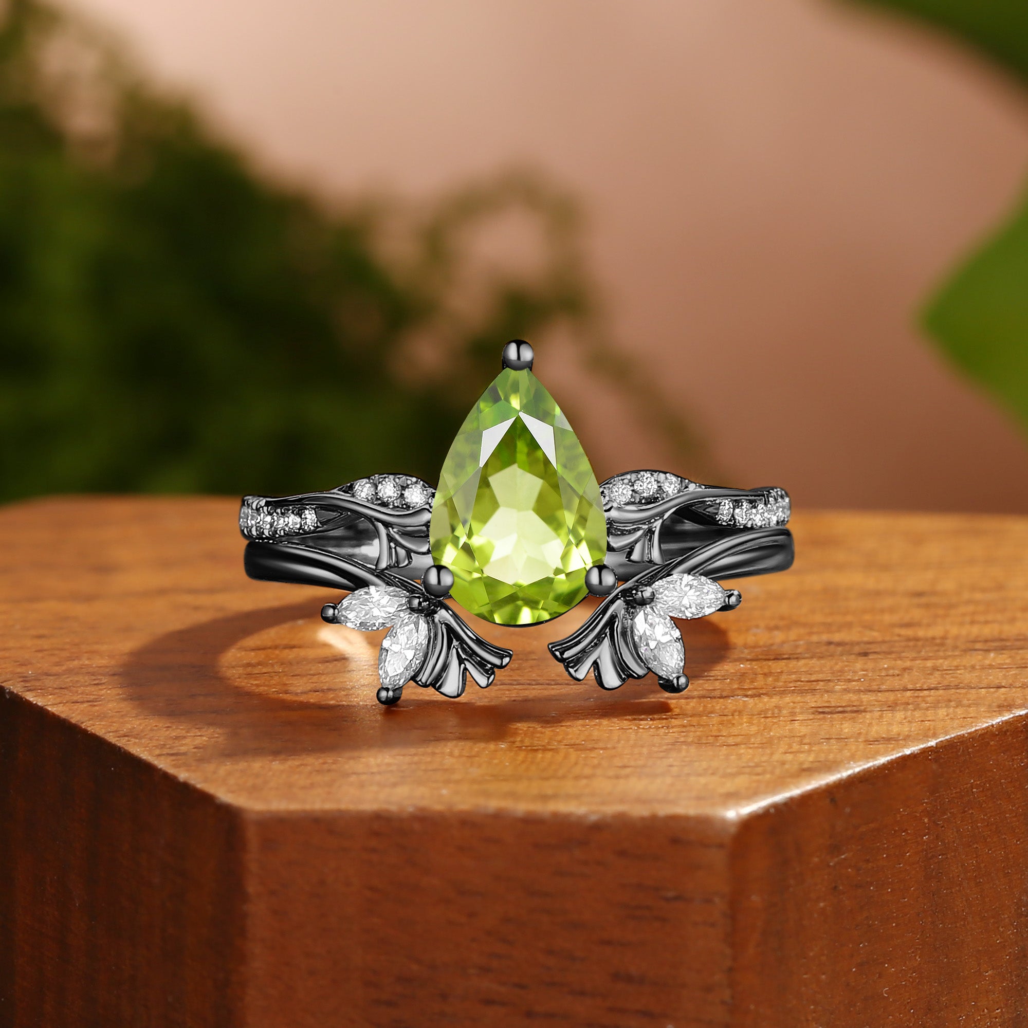 Sienna - Unique Pear Cut Green Peridot Ginkgo Leaf Engagement Ring Set 2pcs