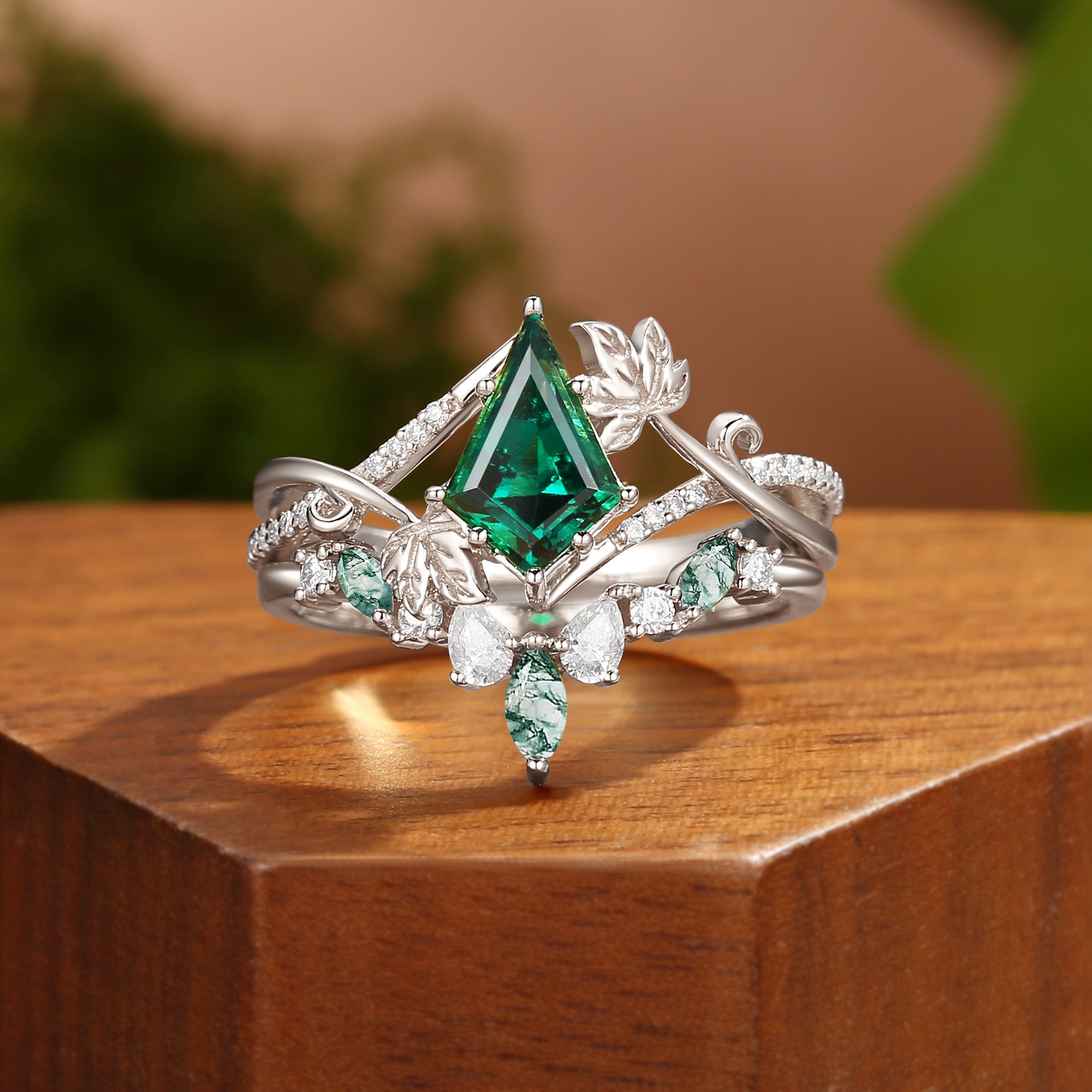 Kalea - Unique Kite Cut Emerald Grape Leaf Twist Bridal Sets 2pcs