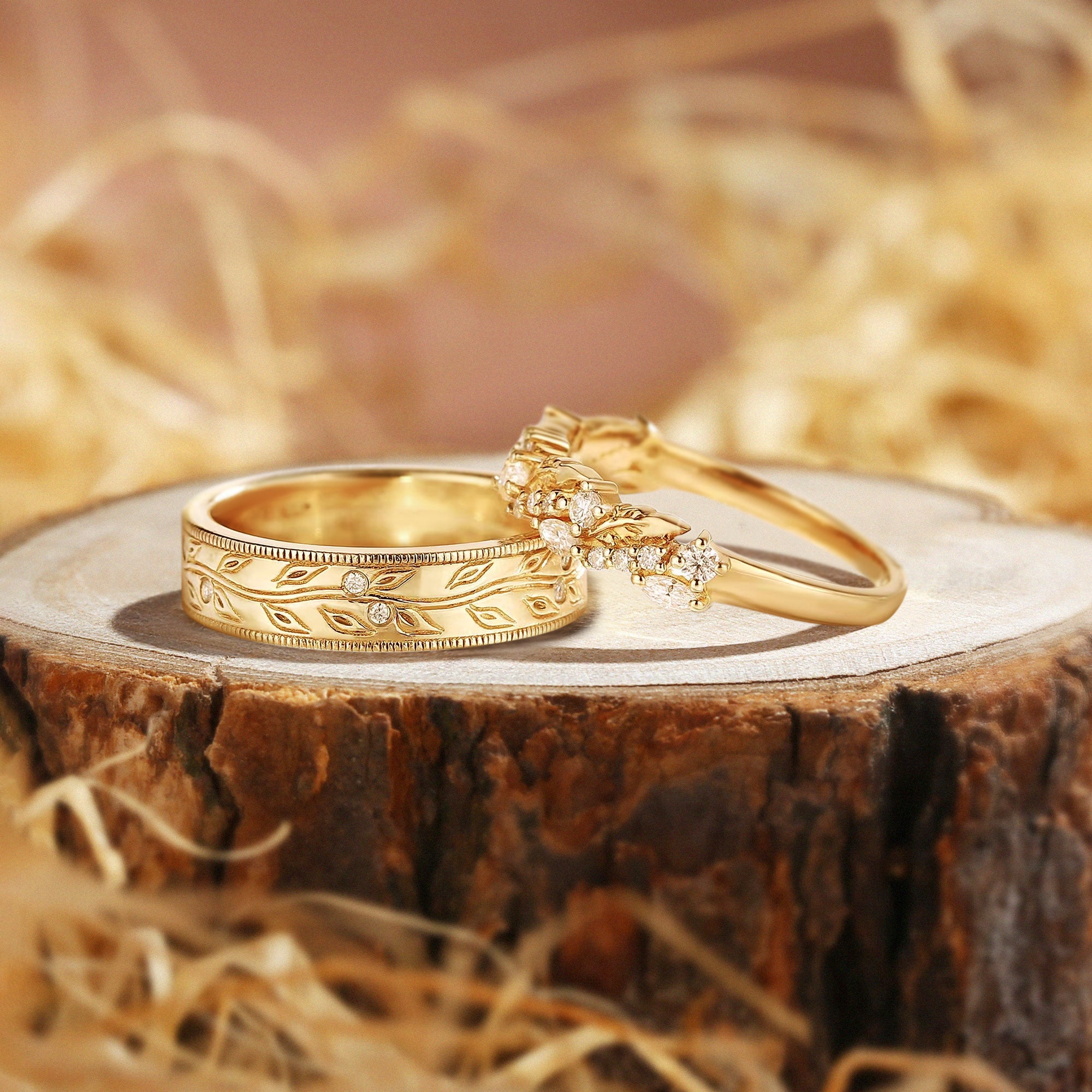 Questa - Art Deco Leaf Rings Moissanite Wedding Band Set