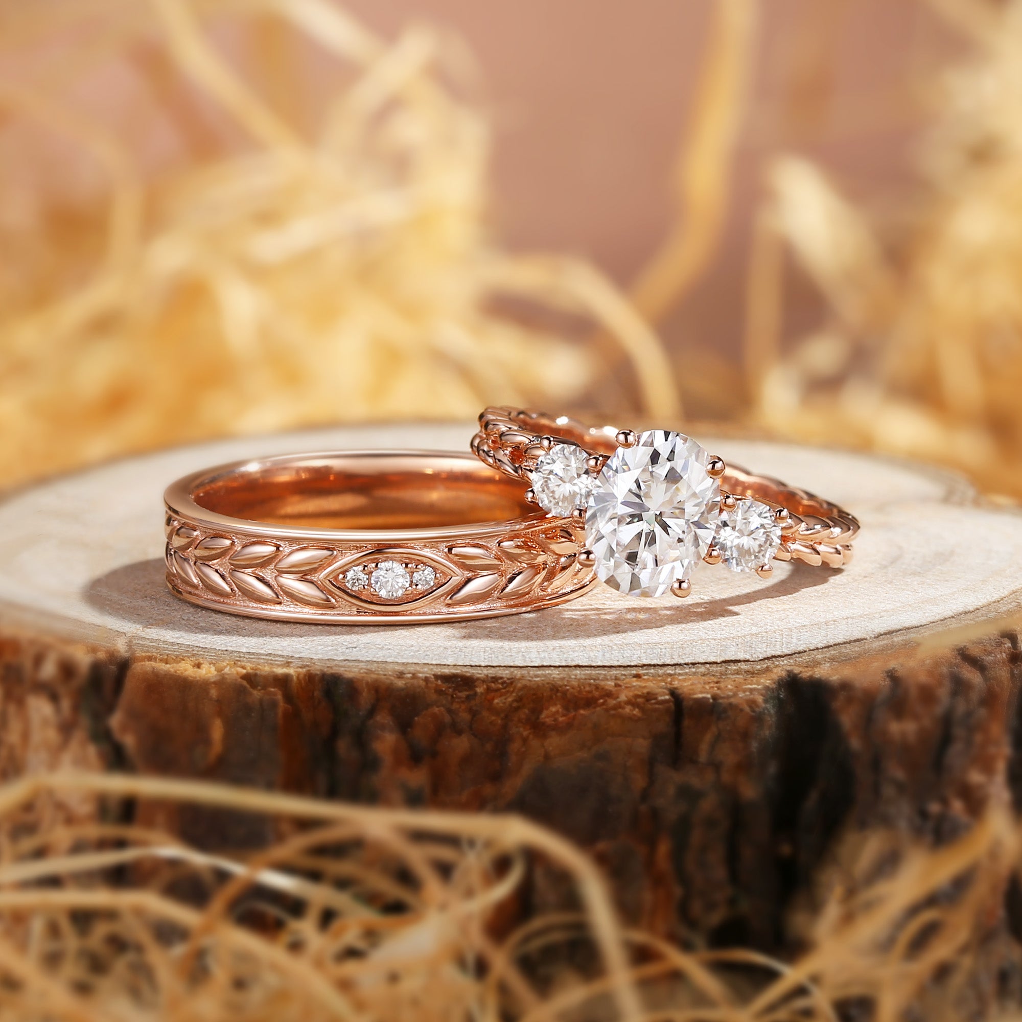 Cassandre - Oval Cut Moissanite & Leaf Moissanite Couple Ring