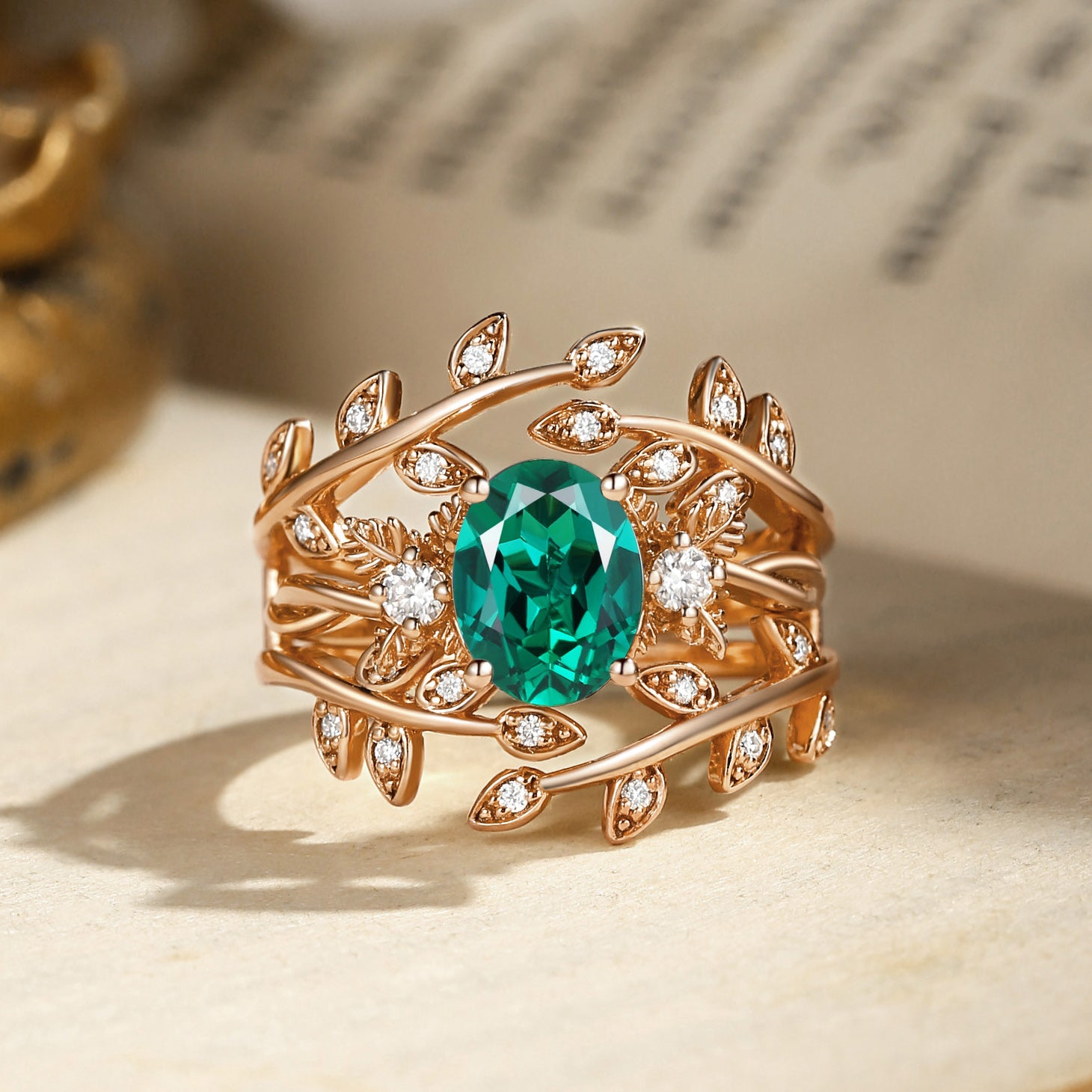 Léonie - Oval Cut Lab Emerald Leafy Enhancer Ring Set 2pcs