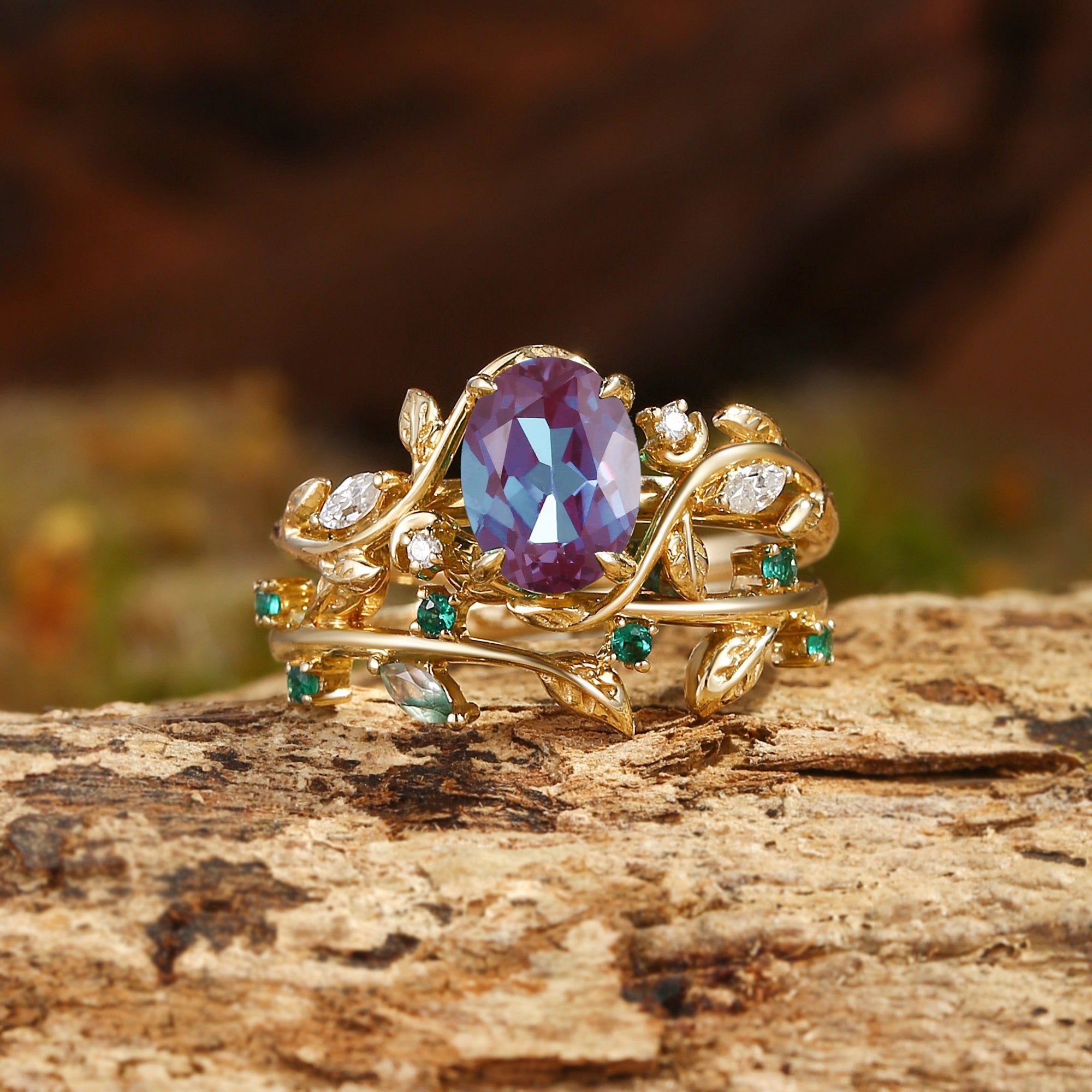 Désirée - Oval Cut Lab Alexandrite Branch Leafy Engagement Ring Set 2pcs