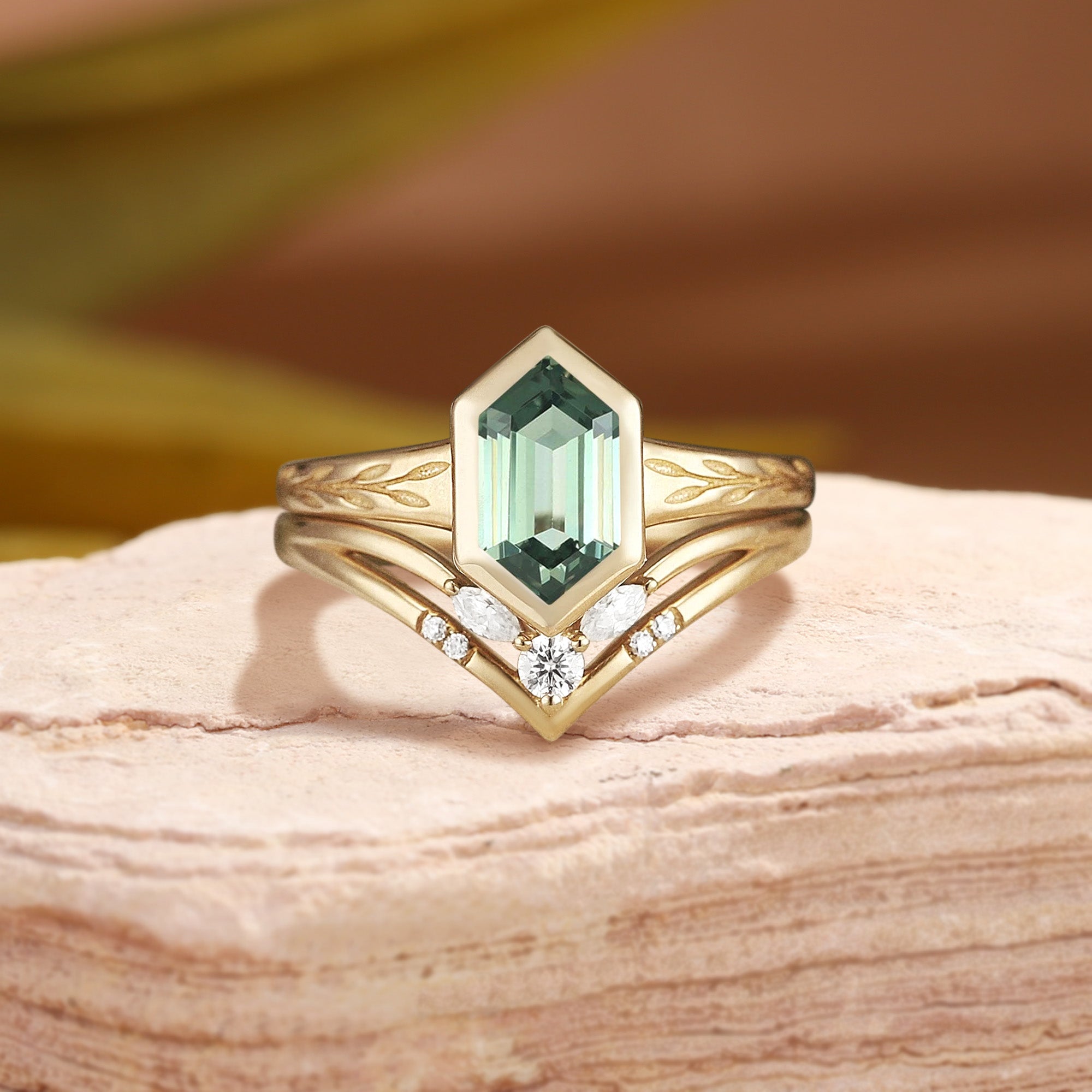 Ruelle - Green Sapphire Hexagon Cut Leaf Engraved Promise Ring Sets