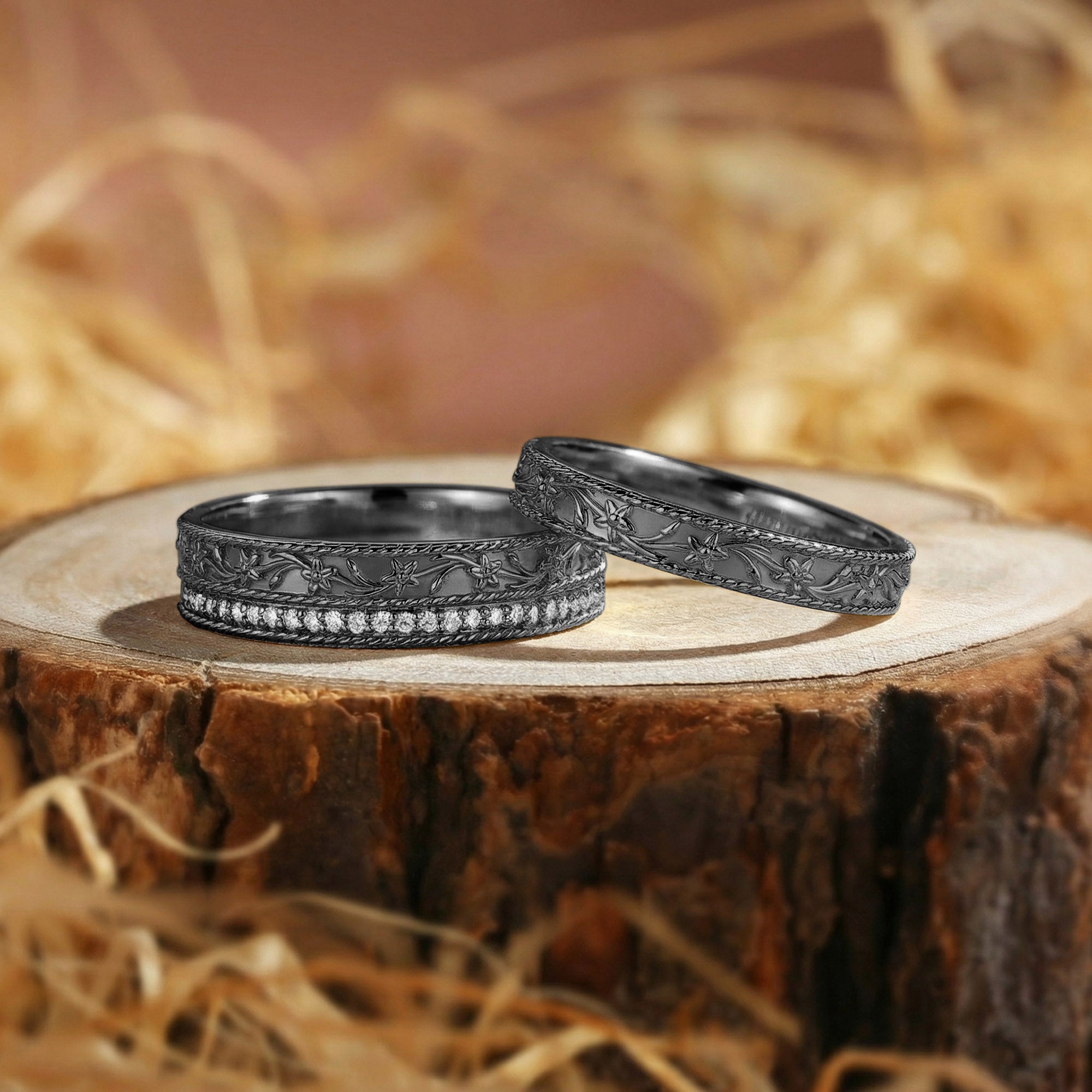 Couple Ring - Vintage Floral Vine Engraved Diamond Wedding Band Set