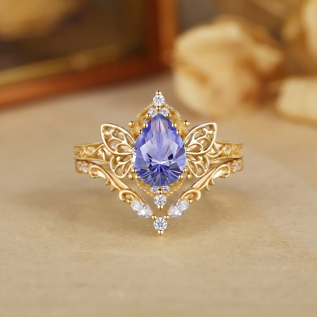 Butterfly Pear Cut Tanzanite Filigree Bridal Set 2PCS - Aurore