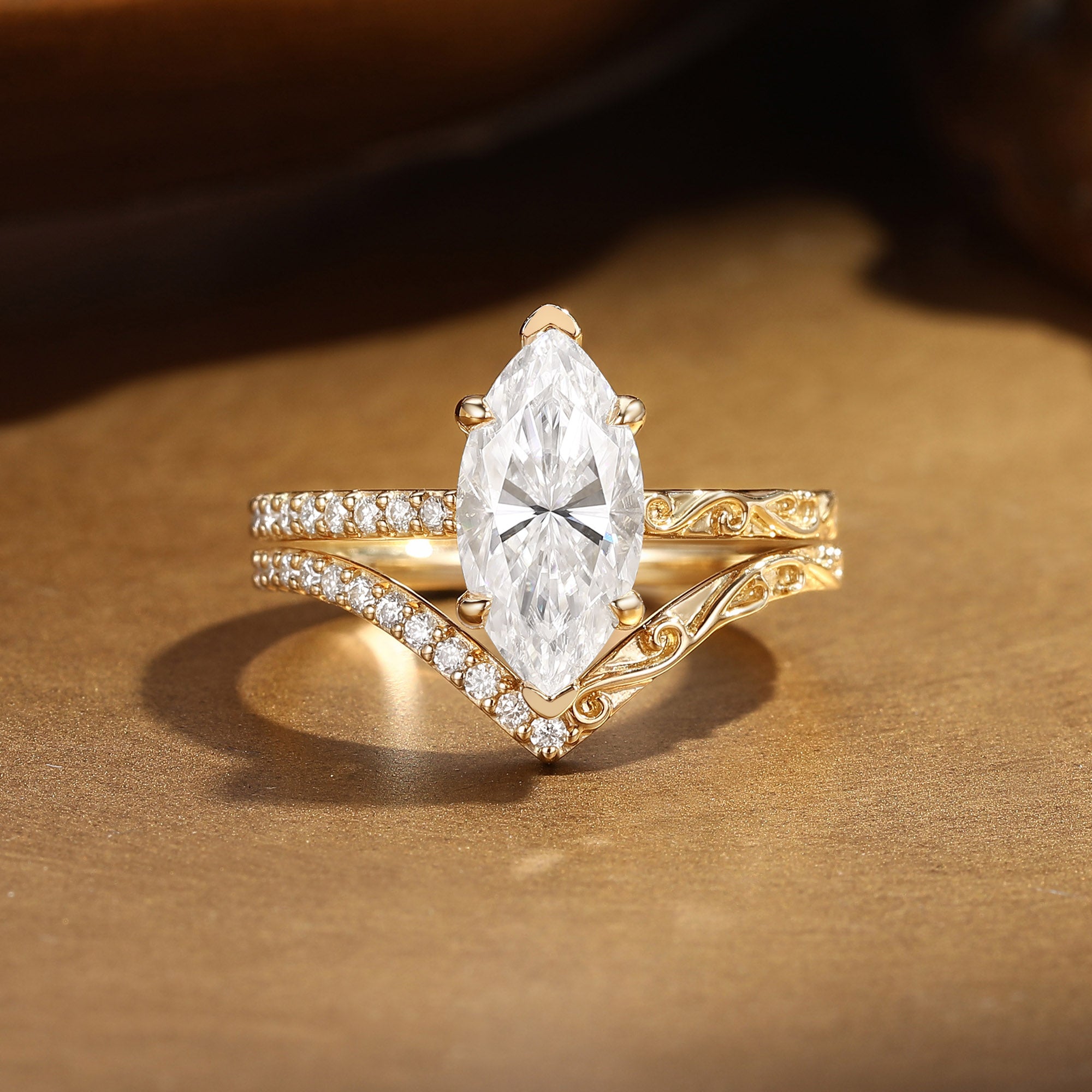 2.0CT Unique Marquise Moissanite Engraved Inspired Bridal Set 2Pcs - Vianne