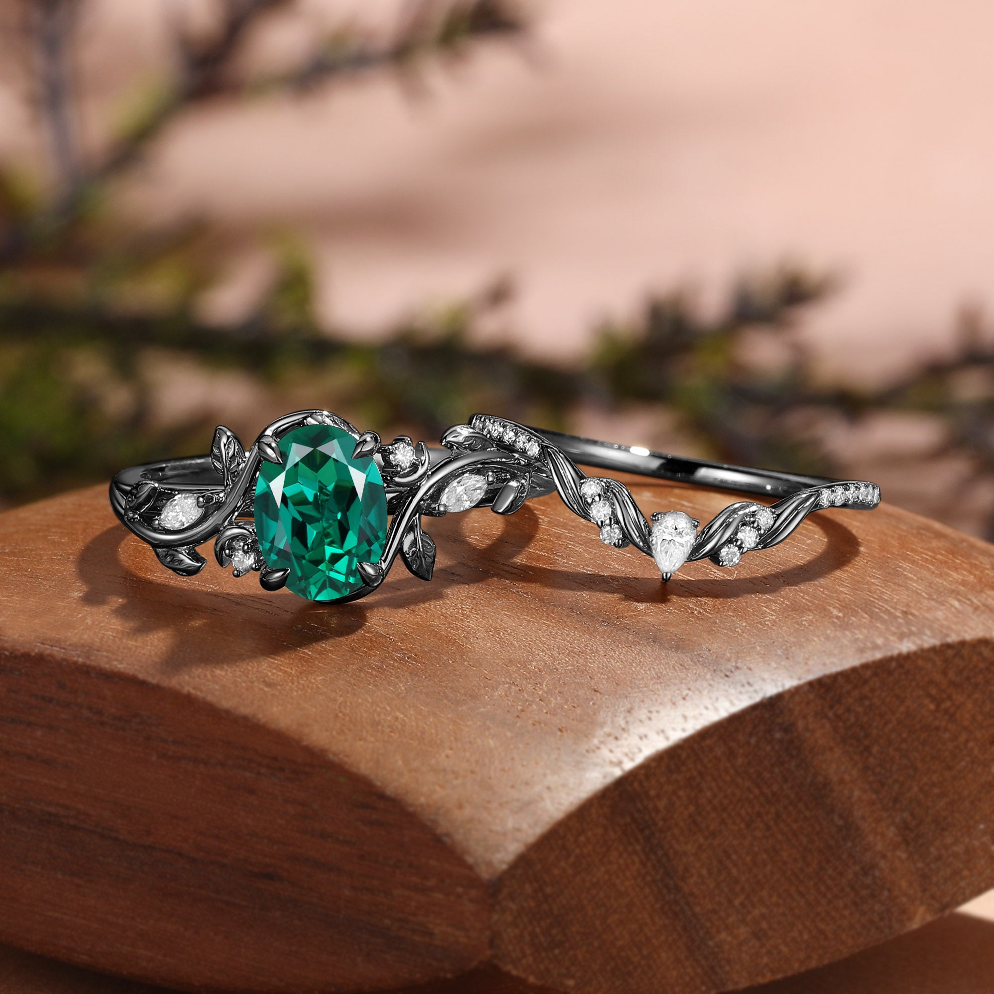 Oval Cut Lab Emerald Nature Inspired Leafy Band Bridal Set 2pcs - Désirée