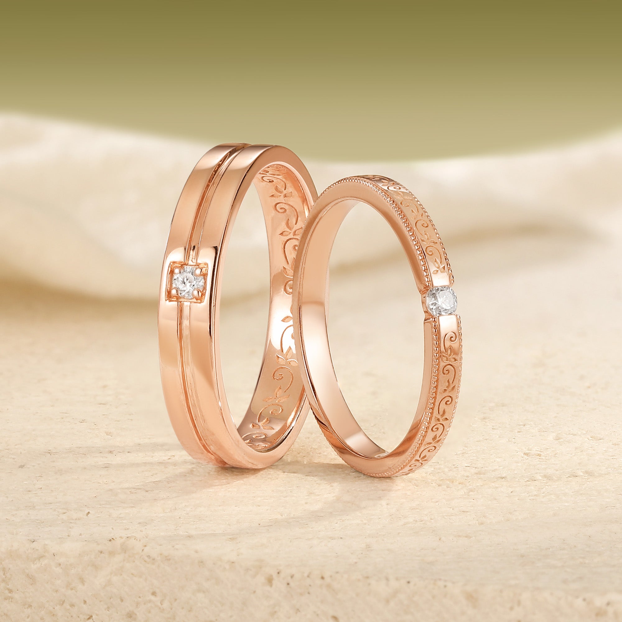 Vintage Scroll Engraved Moissanite Couple Wedding Band Set