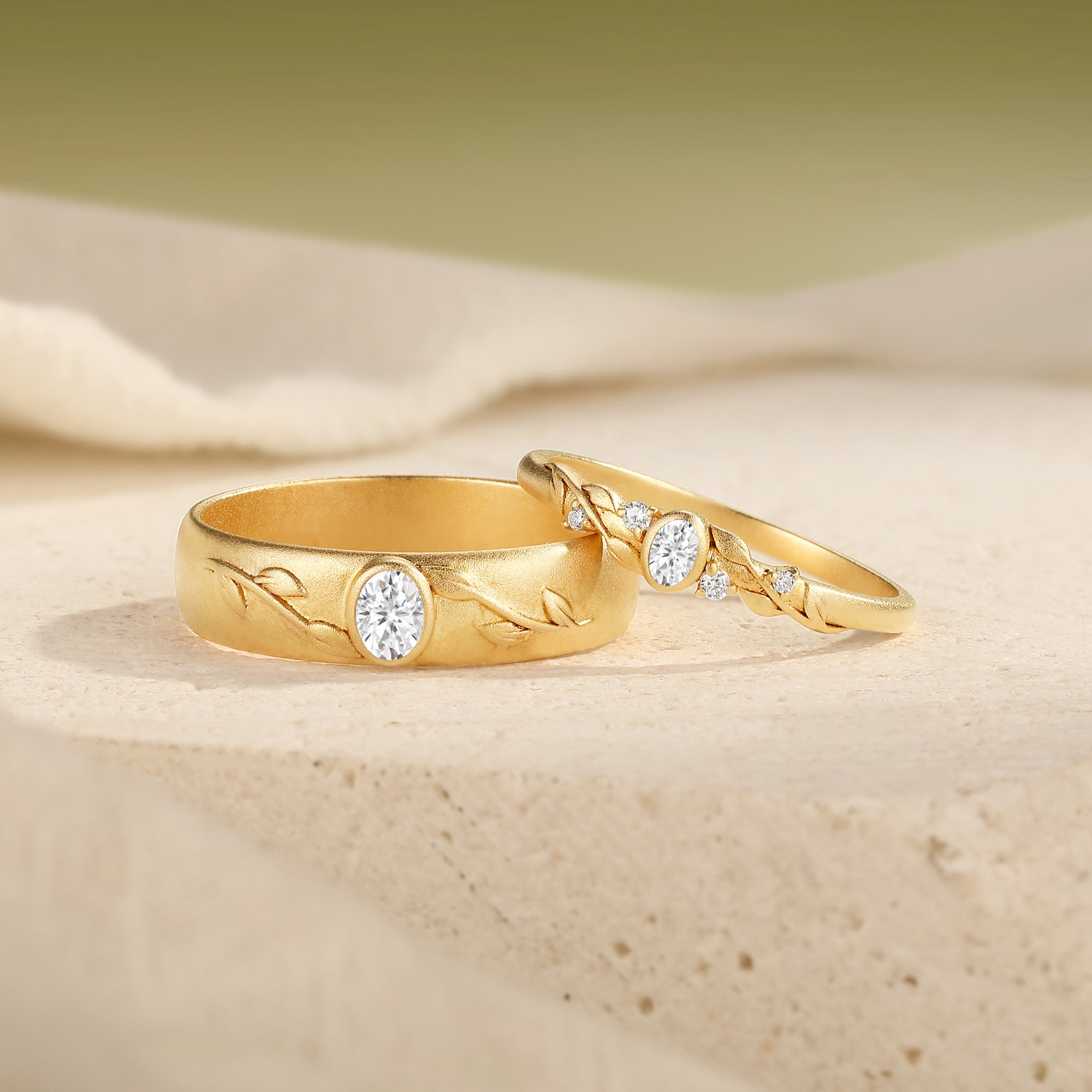 Nature-Inspired Moissanite Leaf Engraved Couple Wedding Band Set