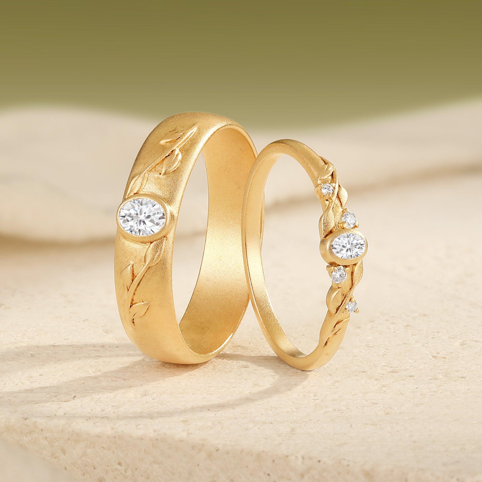 Nature-Inspired Moissanite Leaf Engraved Couple Wedding Band Set