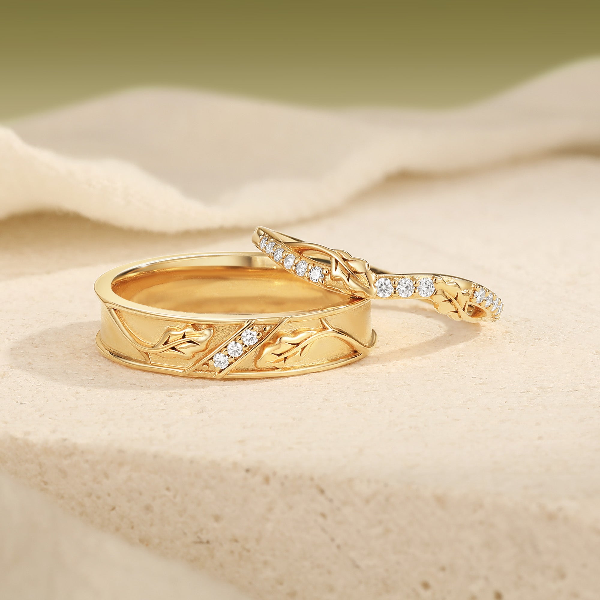 Oak Leaf Vine Moissanite Accent Couple Wedding Band