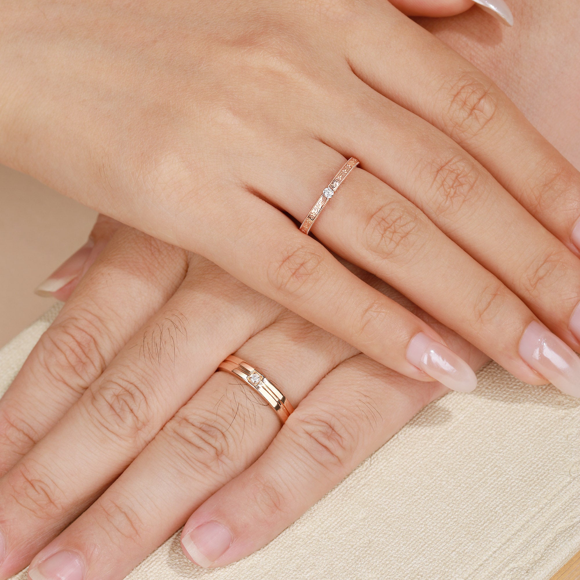 Vintage Scroll Engraved Moissanite Couple Wedding Band Set