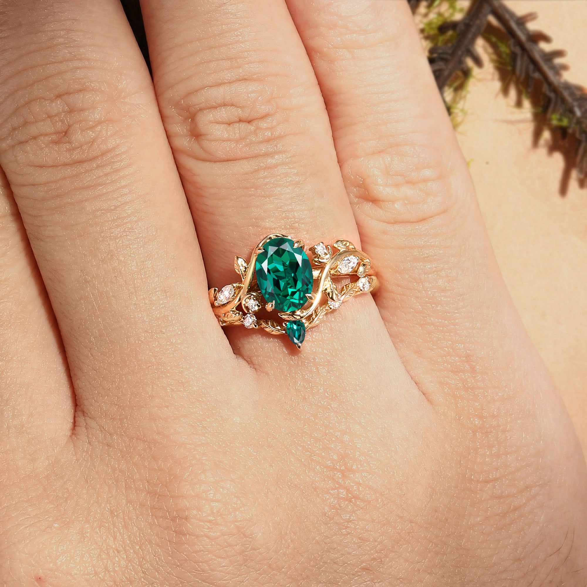 Oval Cut Lab Emerald Branch Leafy Inspired Bridal Set 2pcs - Désirée