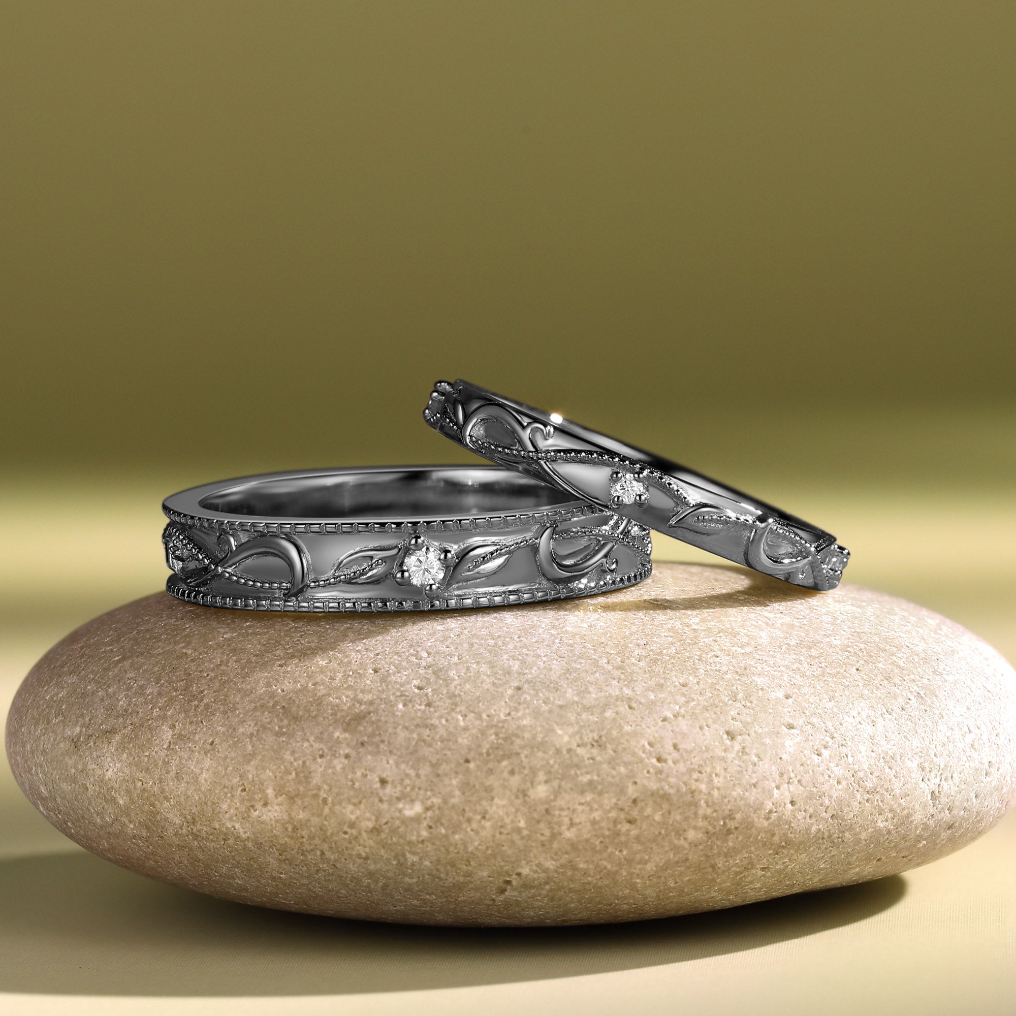 Vintage Floral Vine Leaf Moissanite Accent Milgrain Couple Wedding Band - Maeve