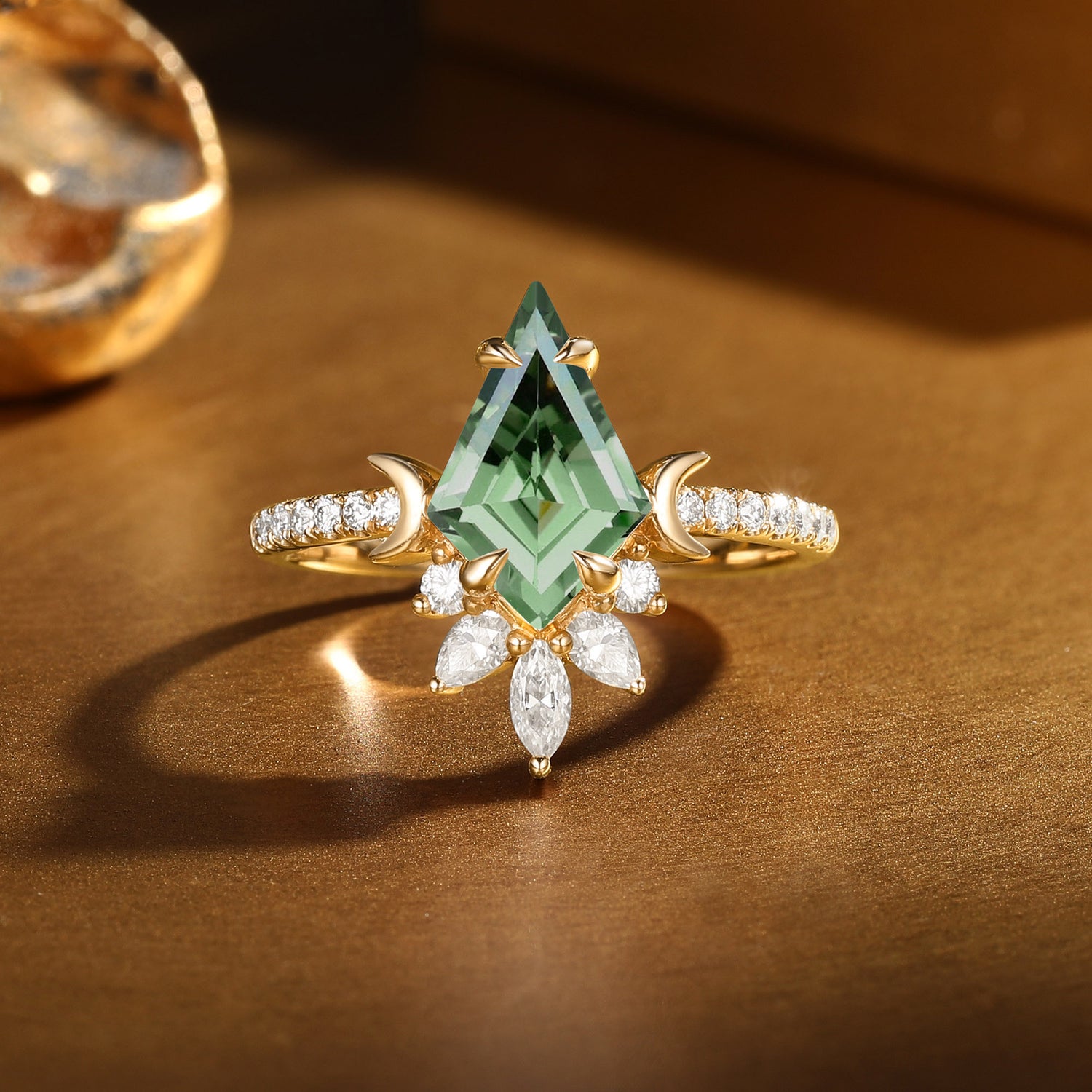 Vintage Kite Cut Green Sapphire Moon Inspired Engagement Ring - Lune