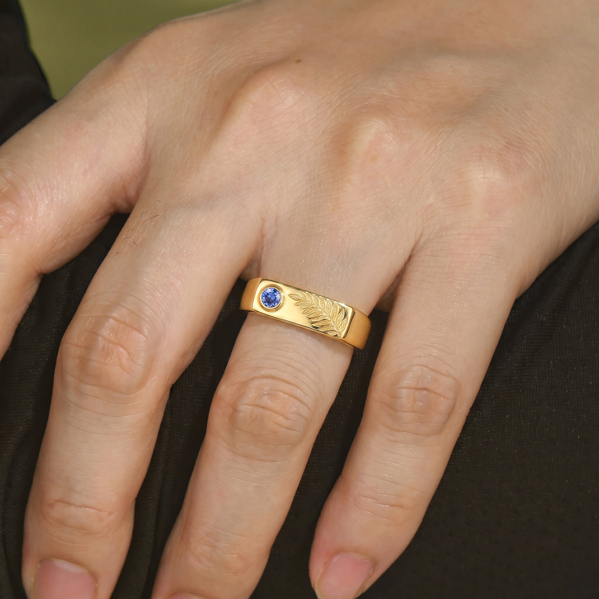 Laurel Lefy Cornflower Blue Sapphire Inspired Anniversary Ring - Men Band