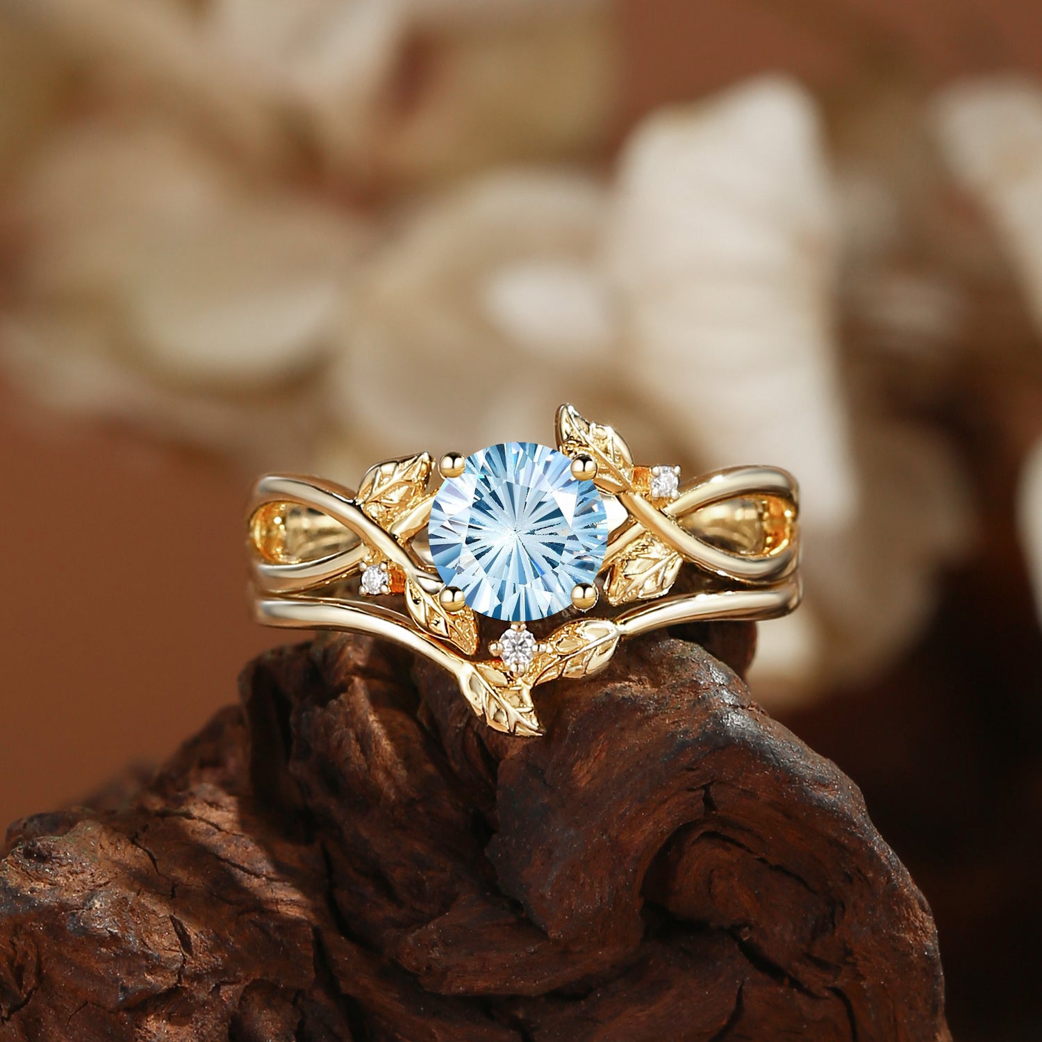Cordelia - Firework Round Cut Aquamarine Yellow Gold Bridal Set 2pcs